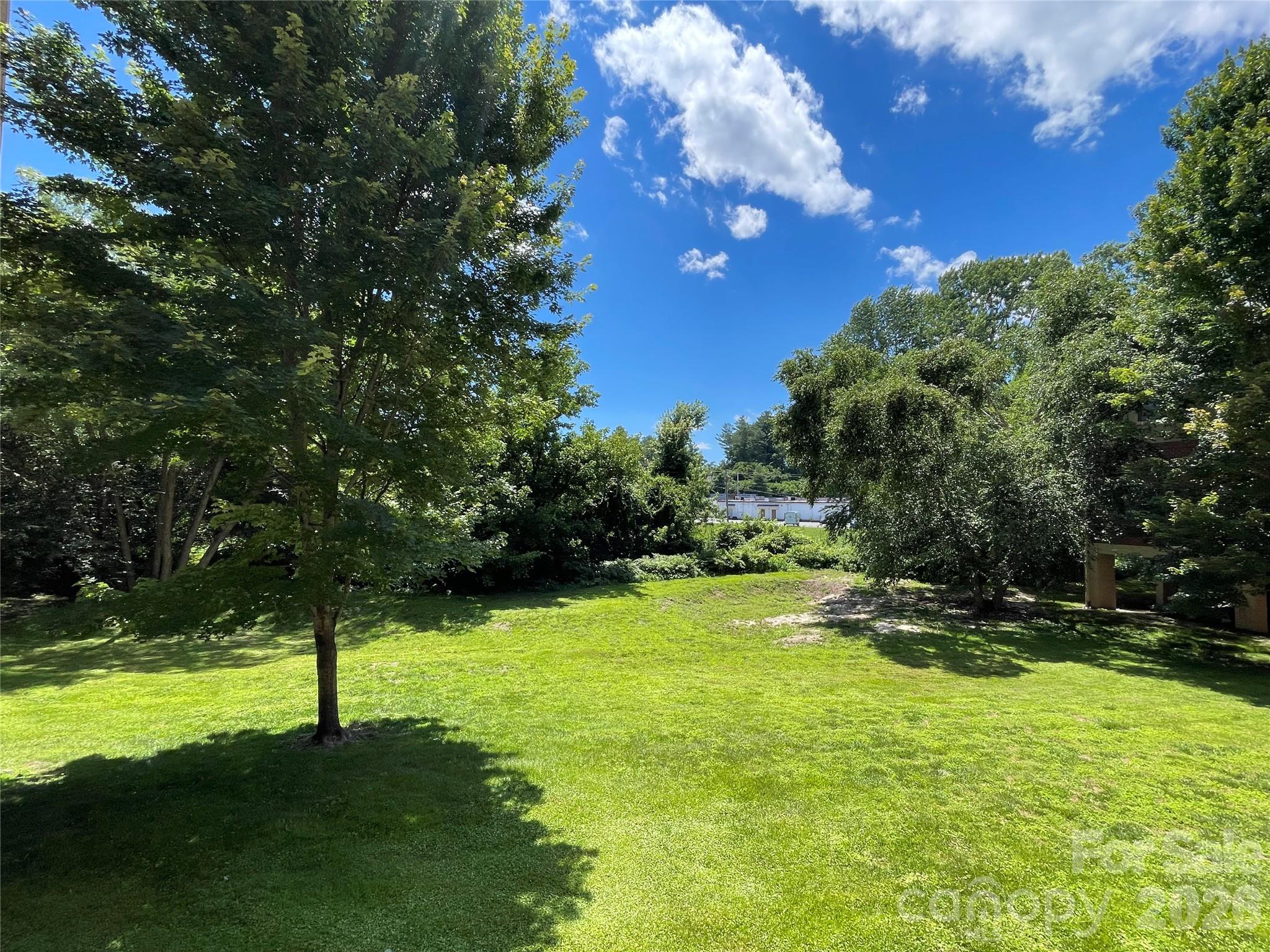 475 S Church Street #H — Hendersonville