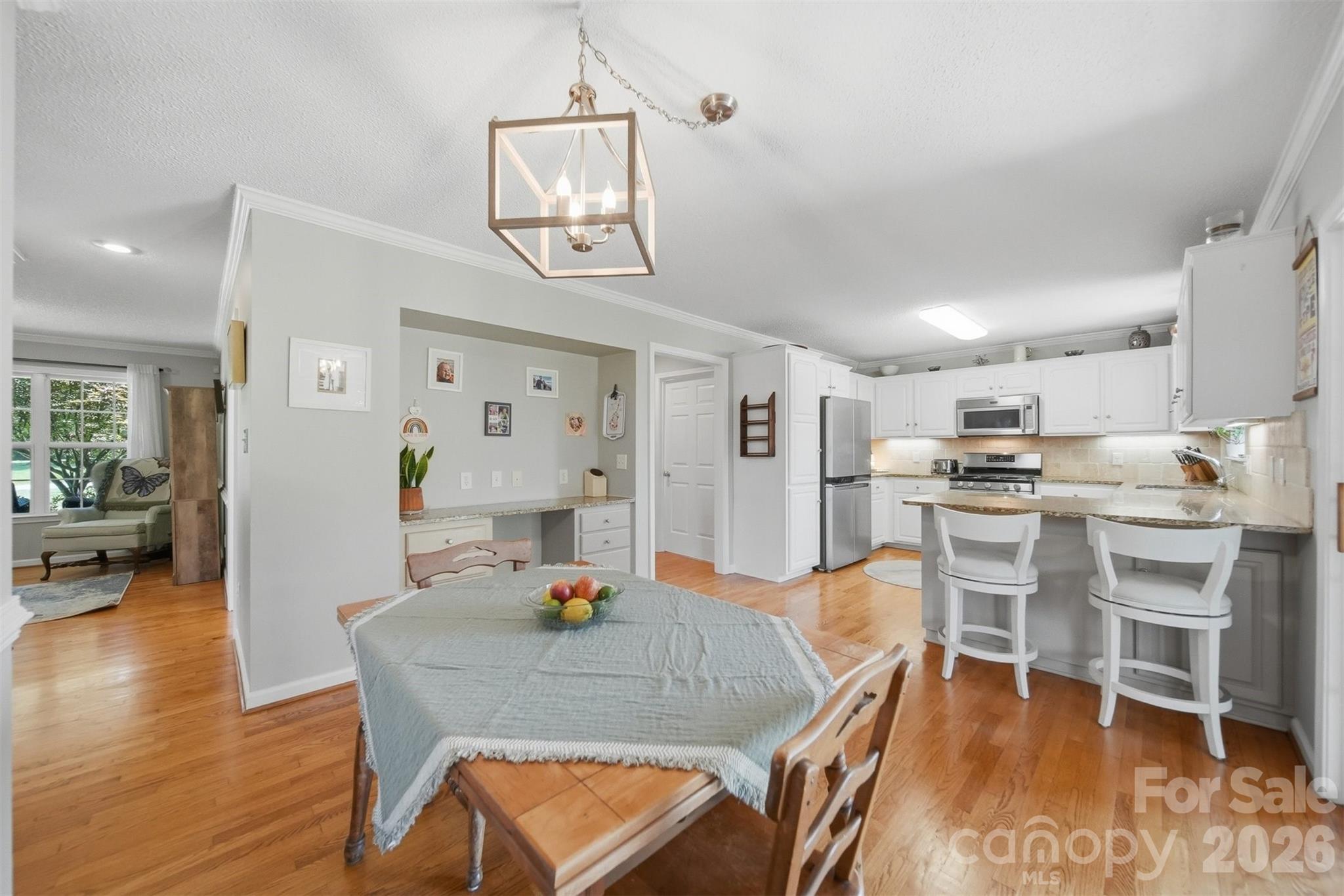 4005 Brickfield Street — Hickory