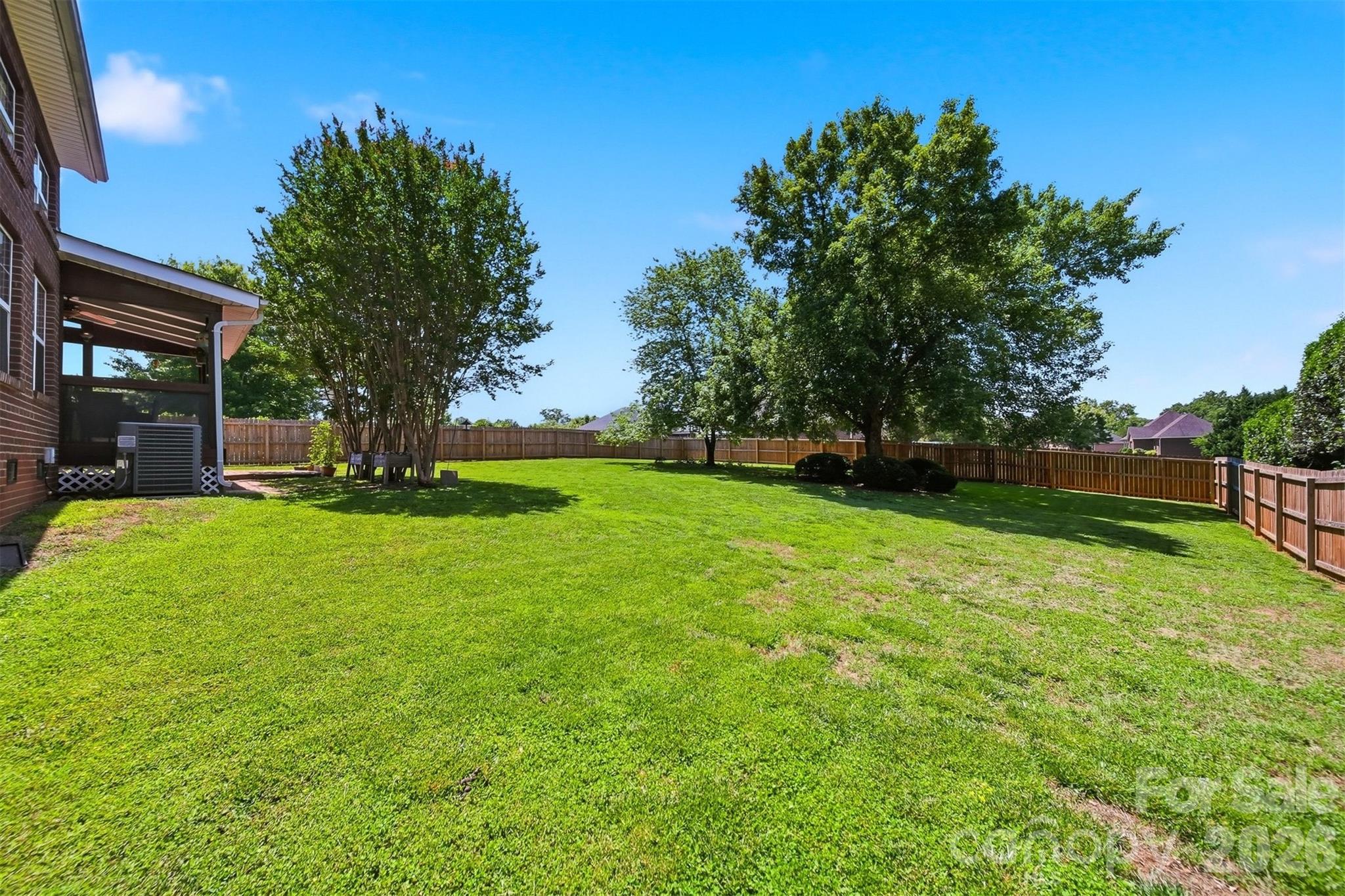 4005 Brickfield Street — Hickory