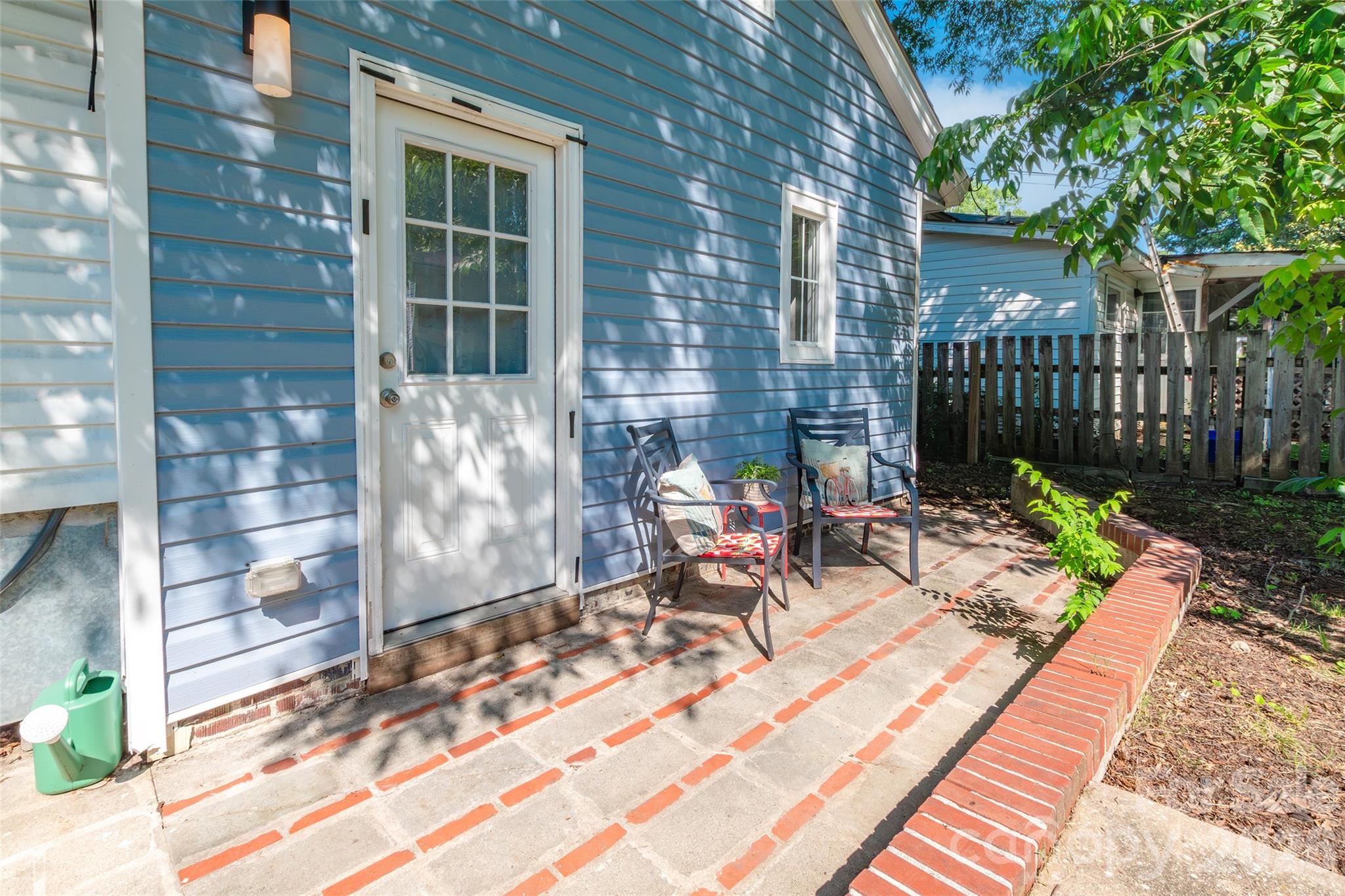 129 Brawley Street — Chester