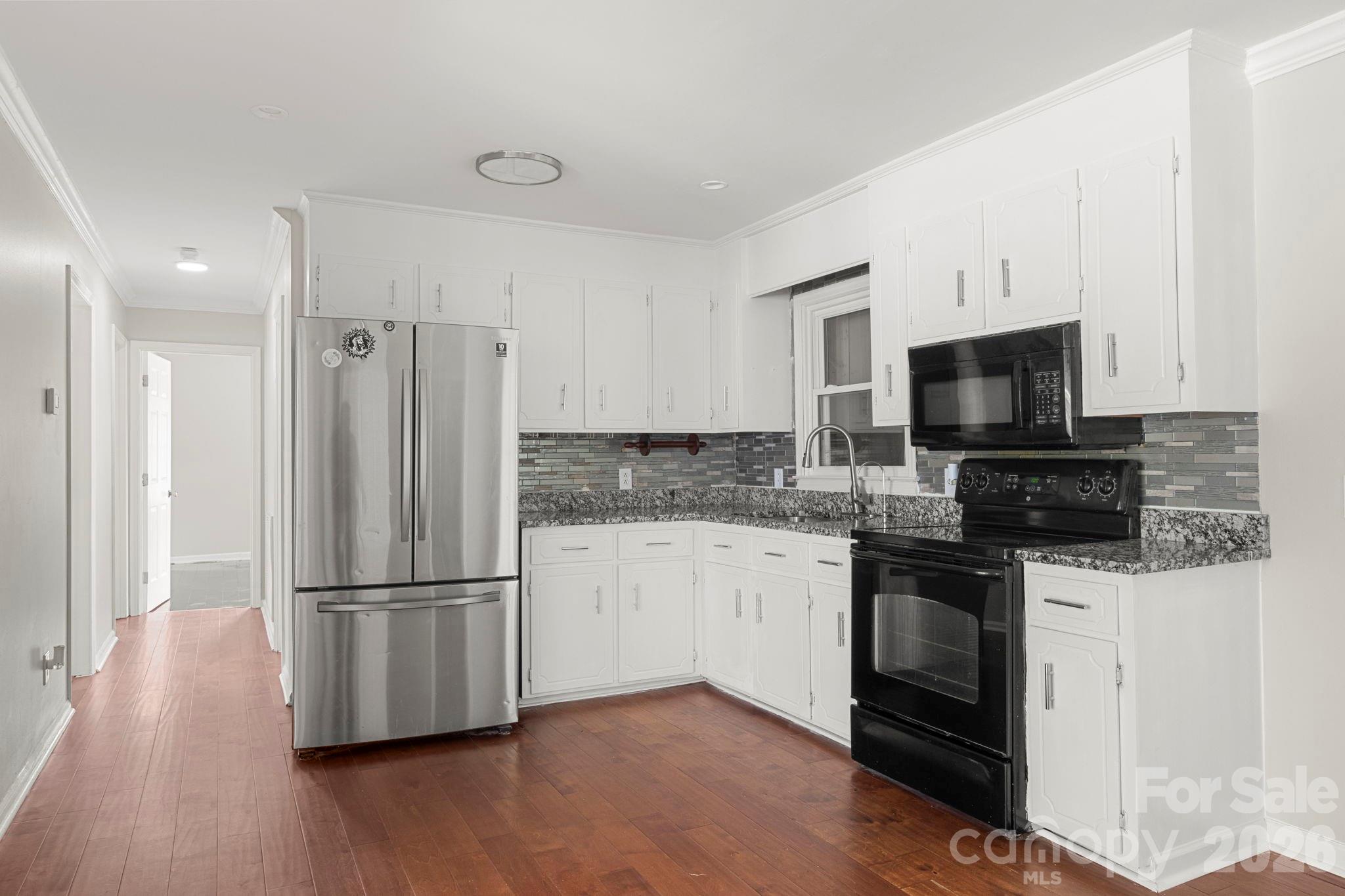904 Long Street — Oakboro