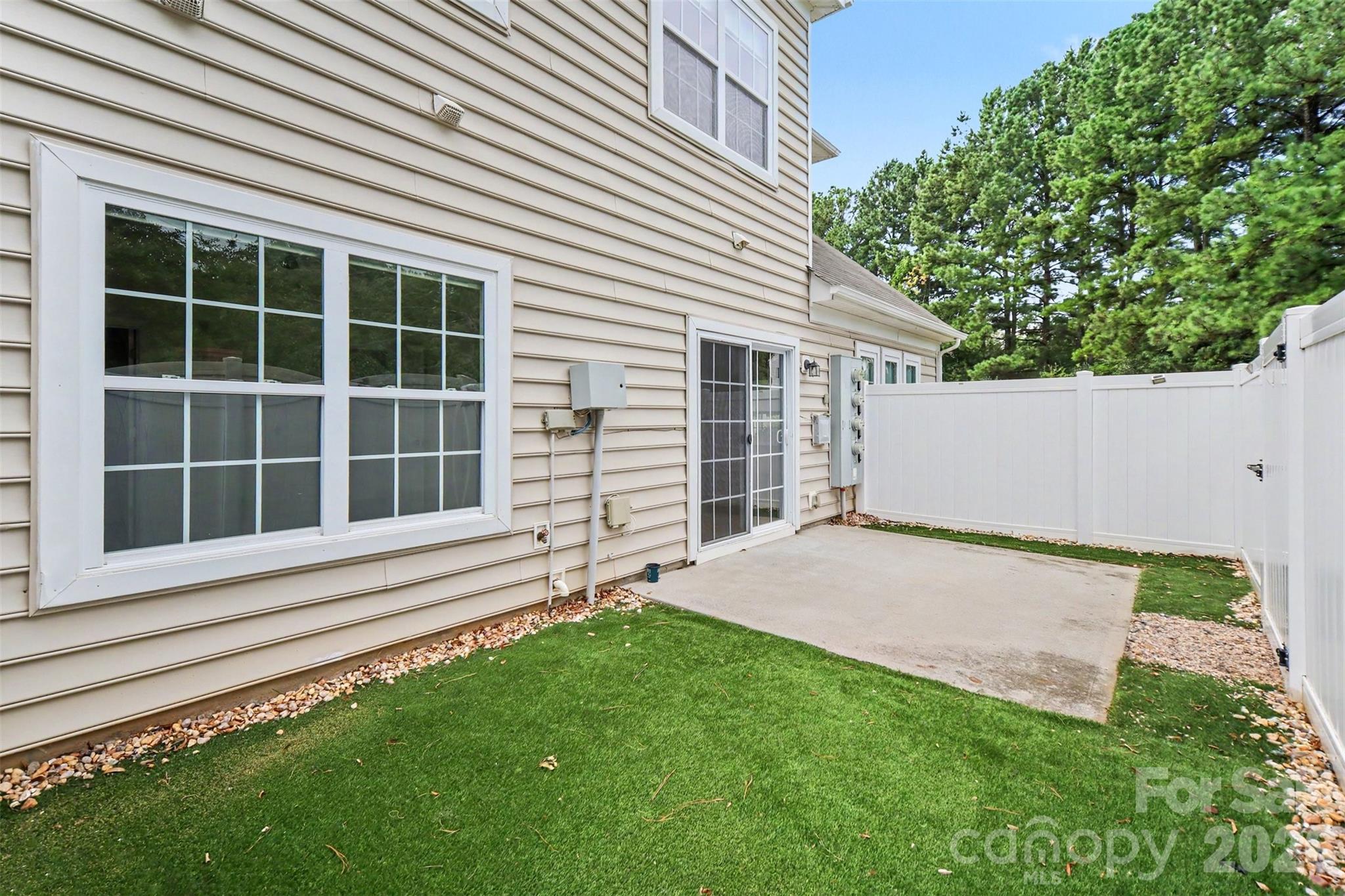 15109 Jade Street — Charlotte
