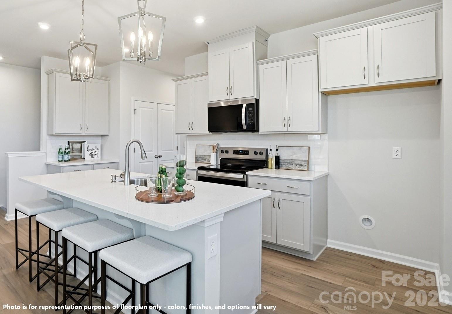 2564 Selbourne Drive — Gastonia