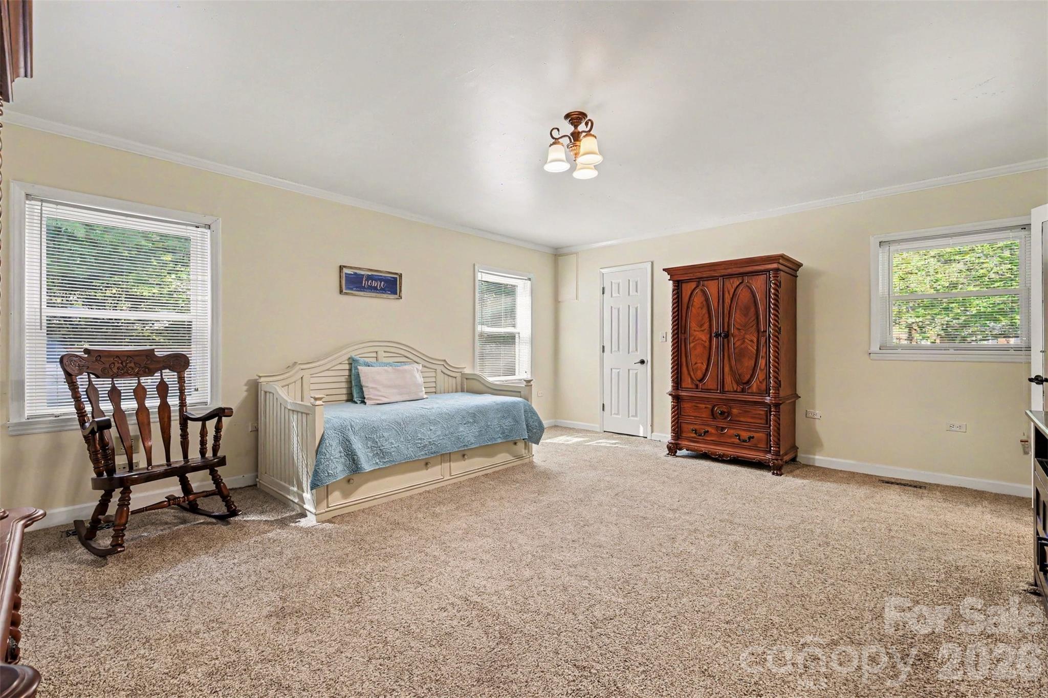 1339 Carmen Lane — Gastonia