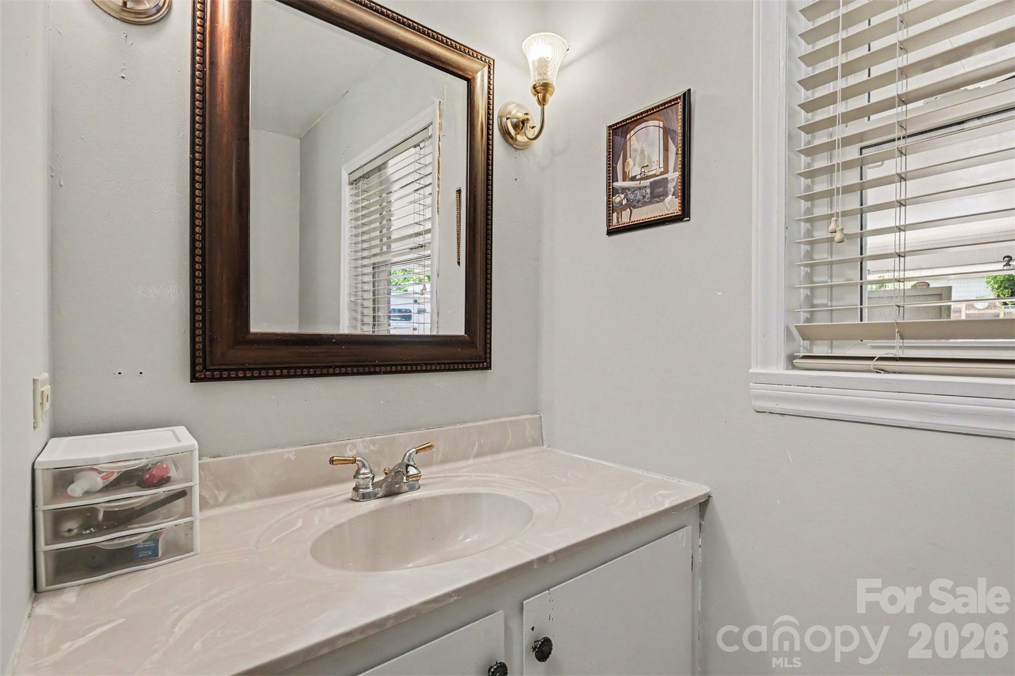 1339 Carmen Lane — Gastonia