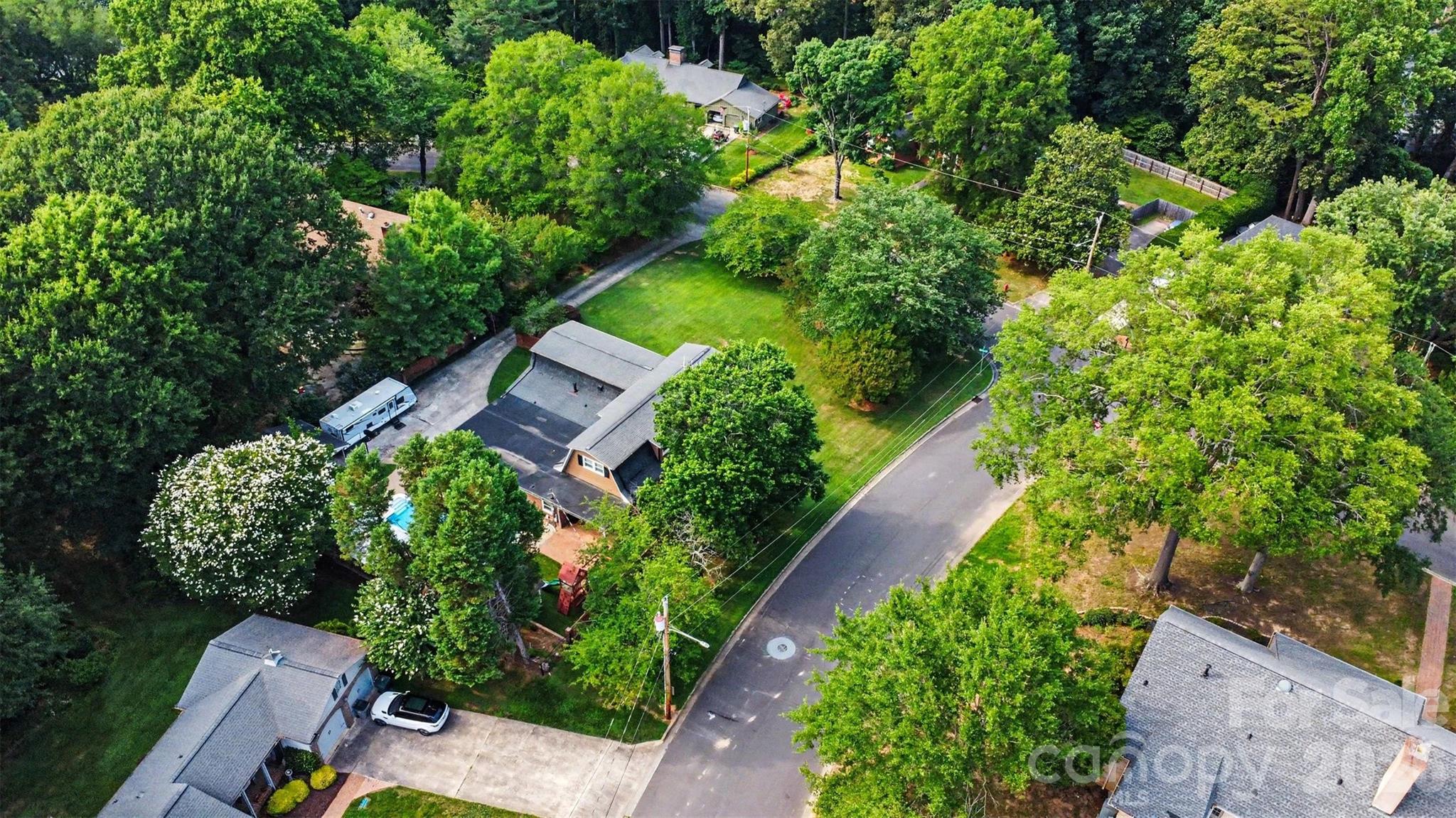 1339 Carmen Lane — Gastonia