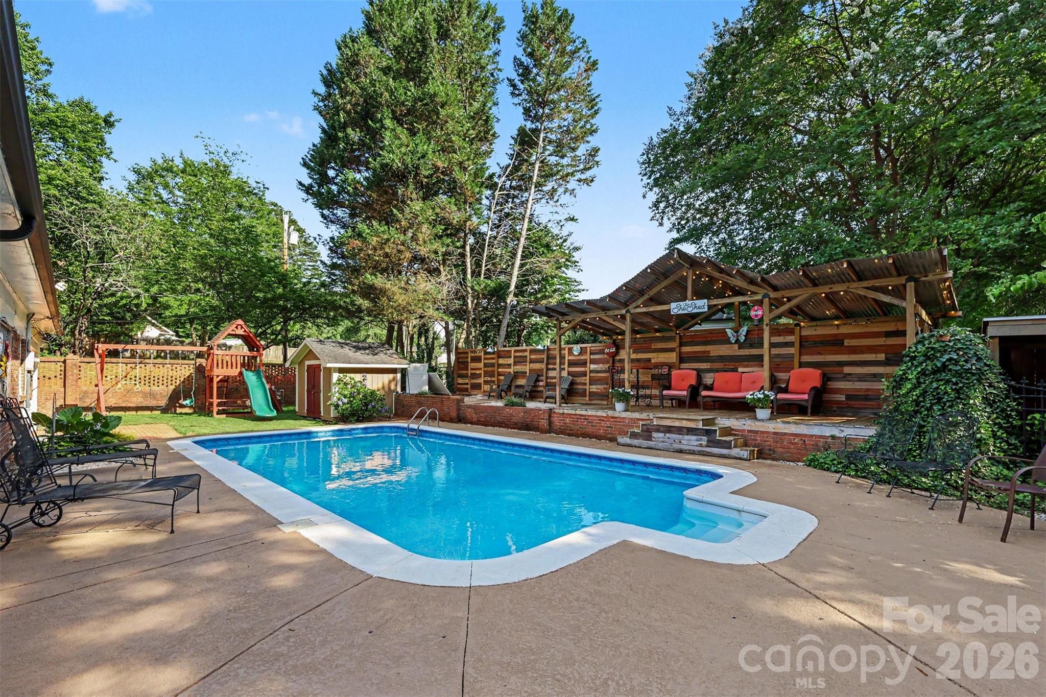 1339 Carmen Lane — Gastonia