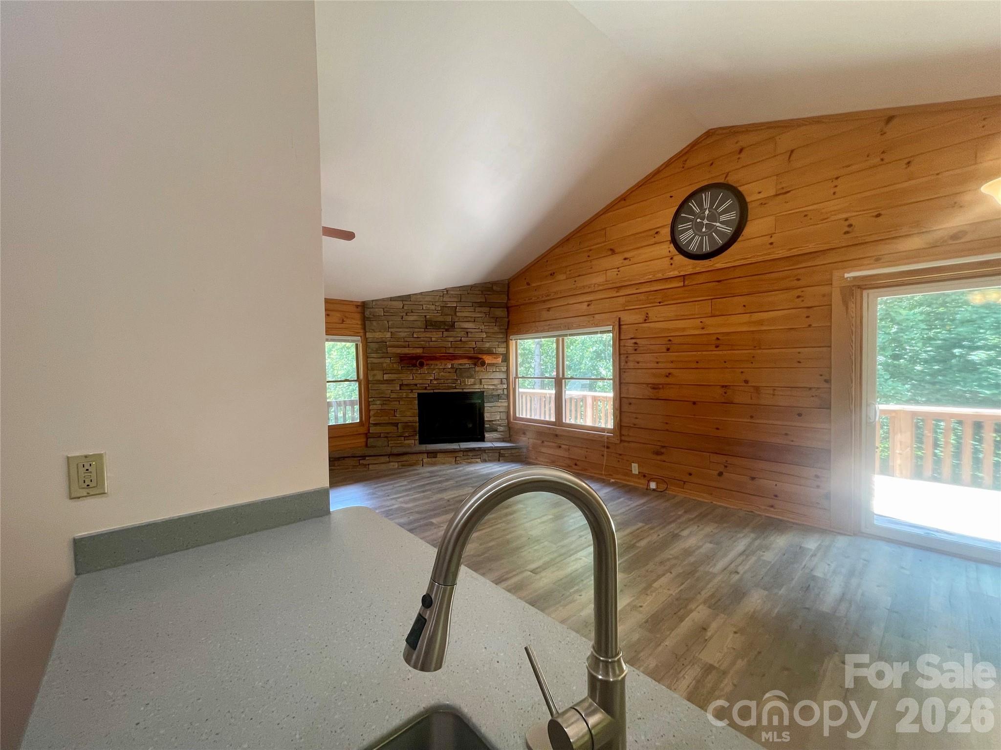114 Woodstock Lane — Rutherfordton