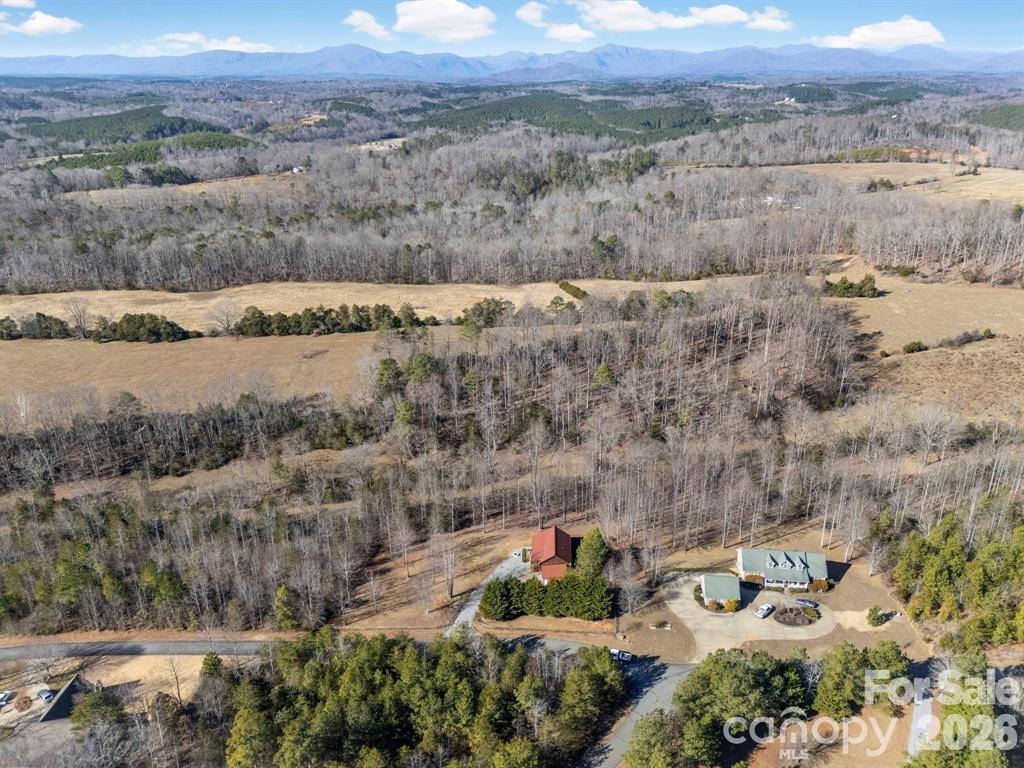114 Woodstock Lane — Rutherfordton