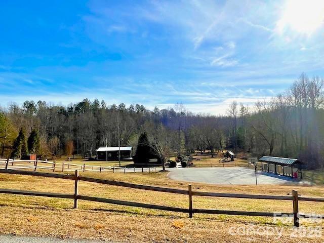 114 Woodstock Lane — Rutherfordton