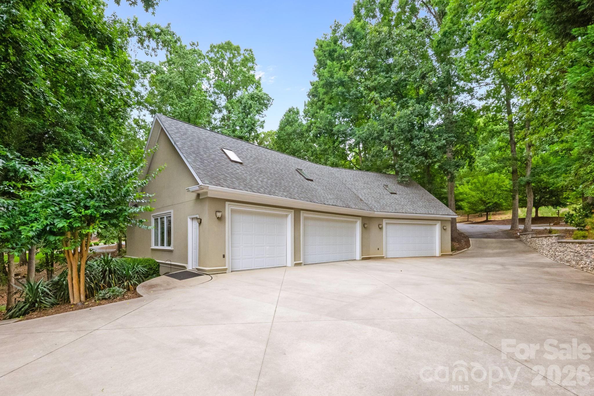 2161 Windy Oaks Road — Fort Mill