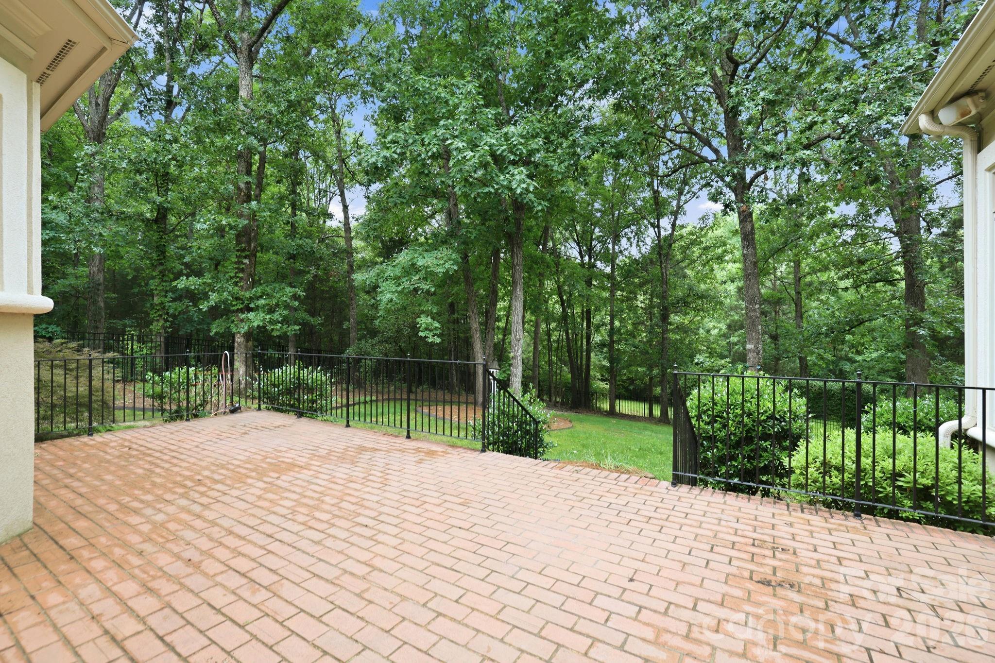 14516 Ballantyne Country Club Drive — Charlotte