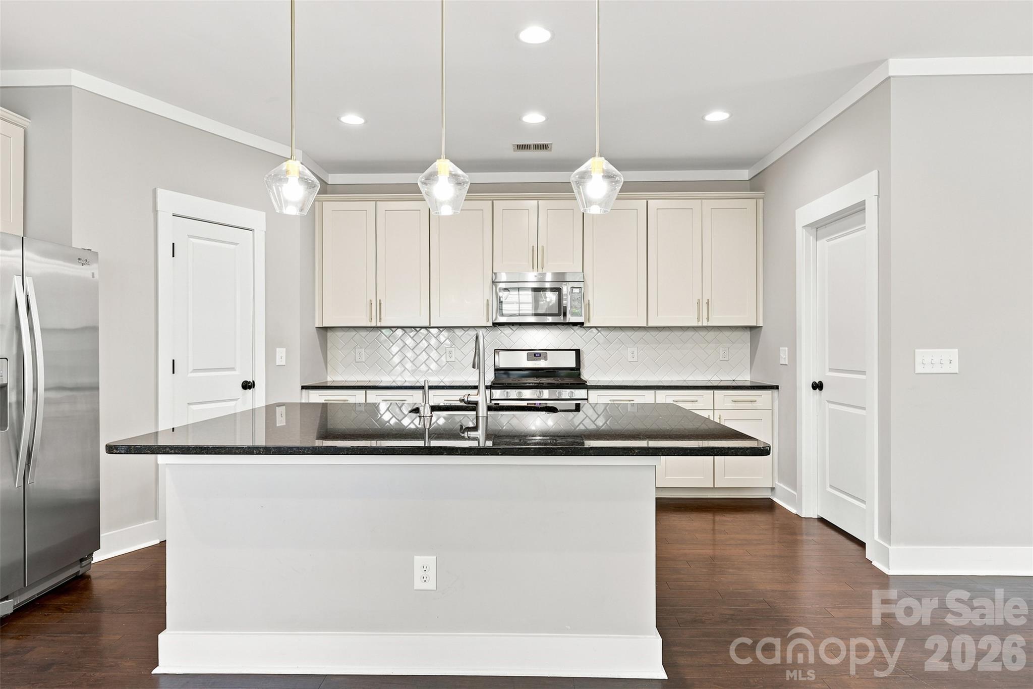 2104 Woodward Avenue — Charlotte