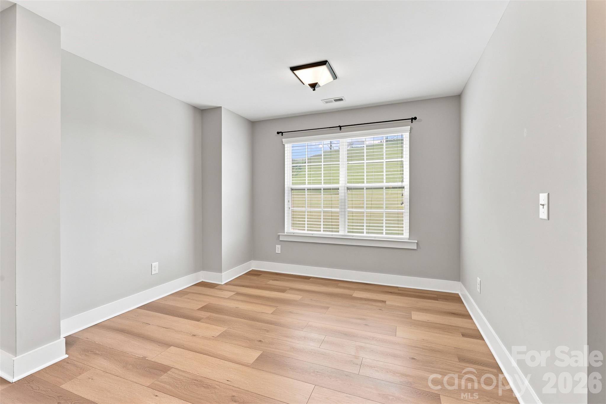 2104 Woodward Avenue — Charlotte
