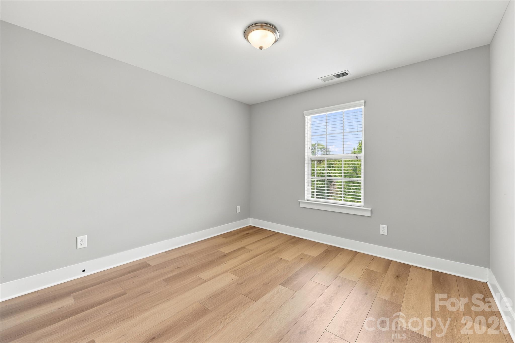 2104 Woodward Avenue — Charlotte