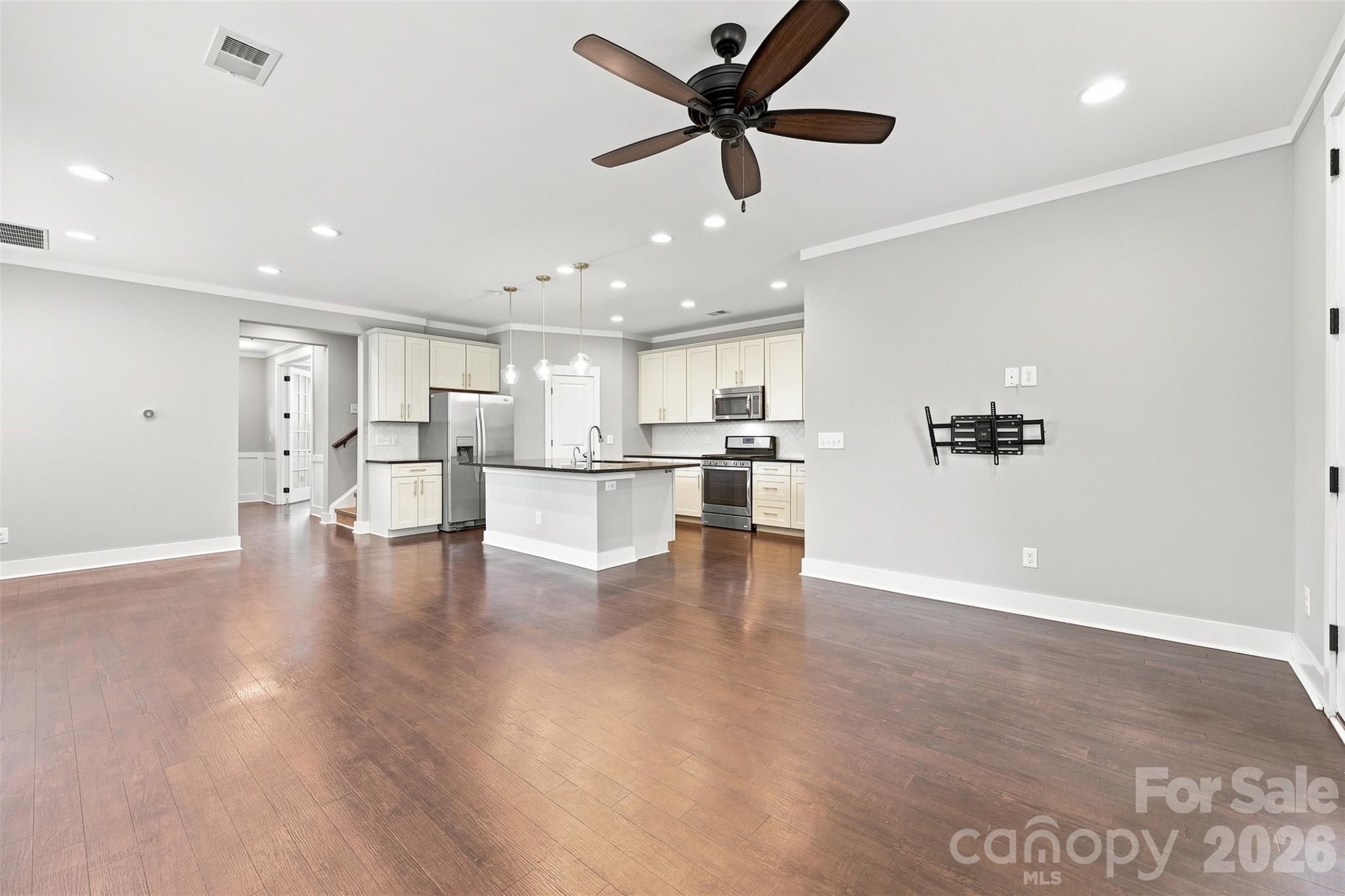 2104 Woodward Avenue — Charlotte