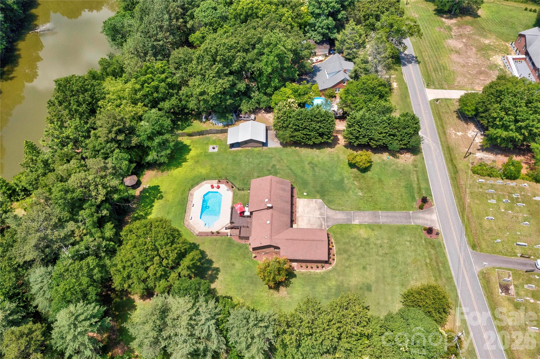246 Putnam Lake Road — Kings Mountain
