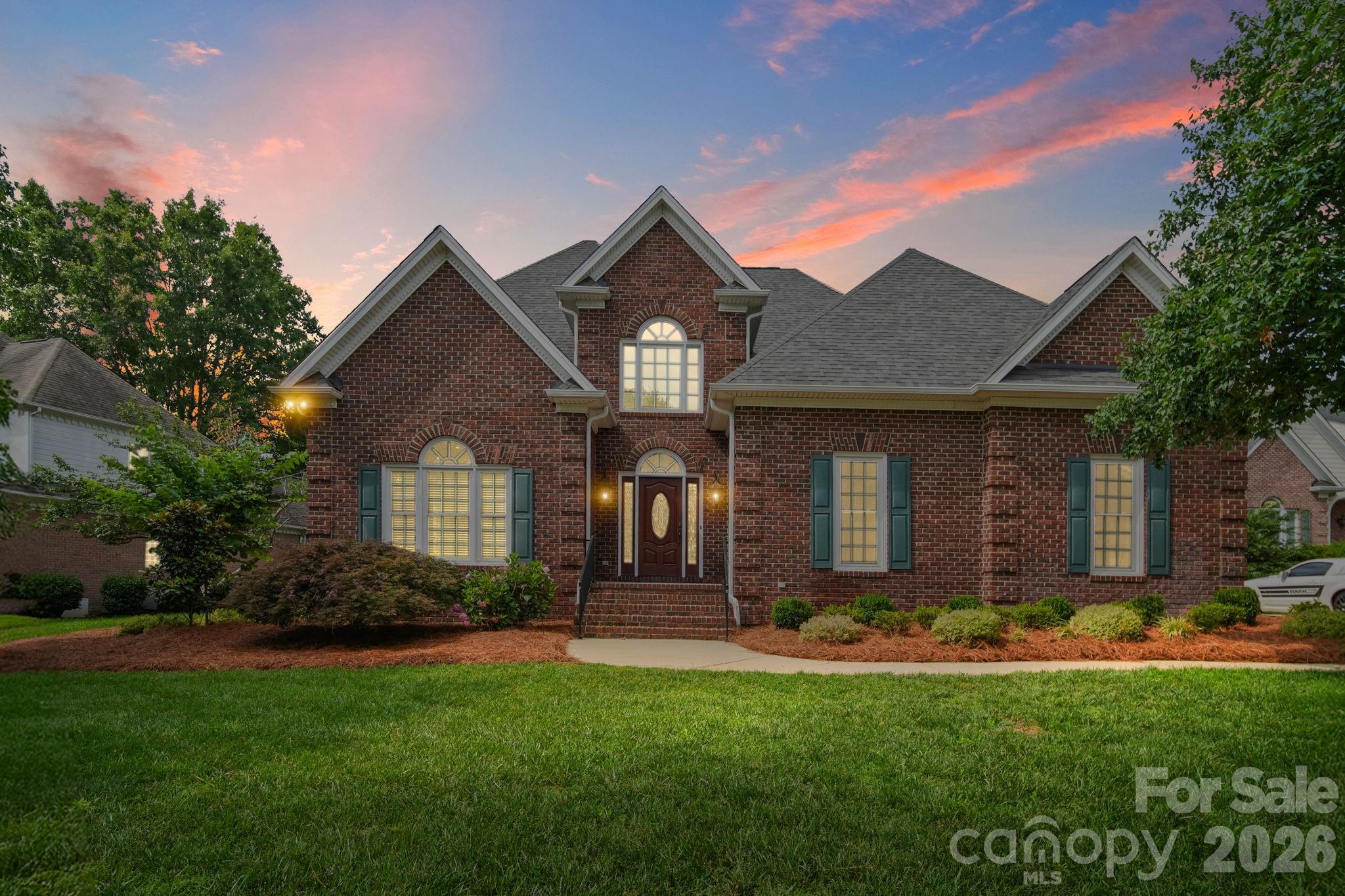 933 Allison Mews Place NW — Concord
