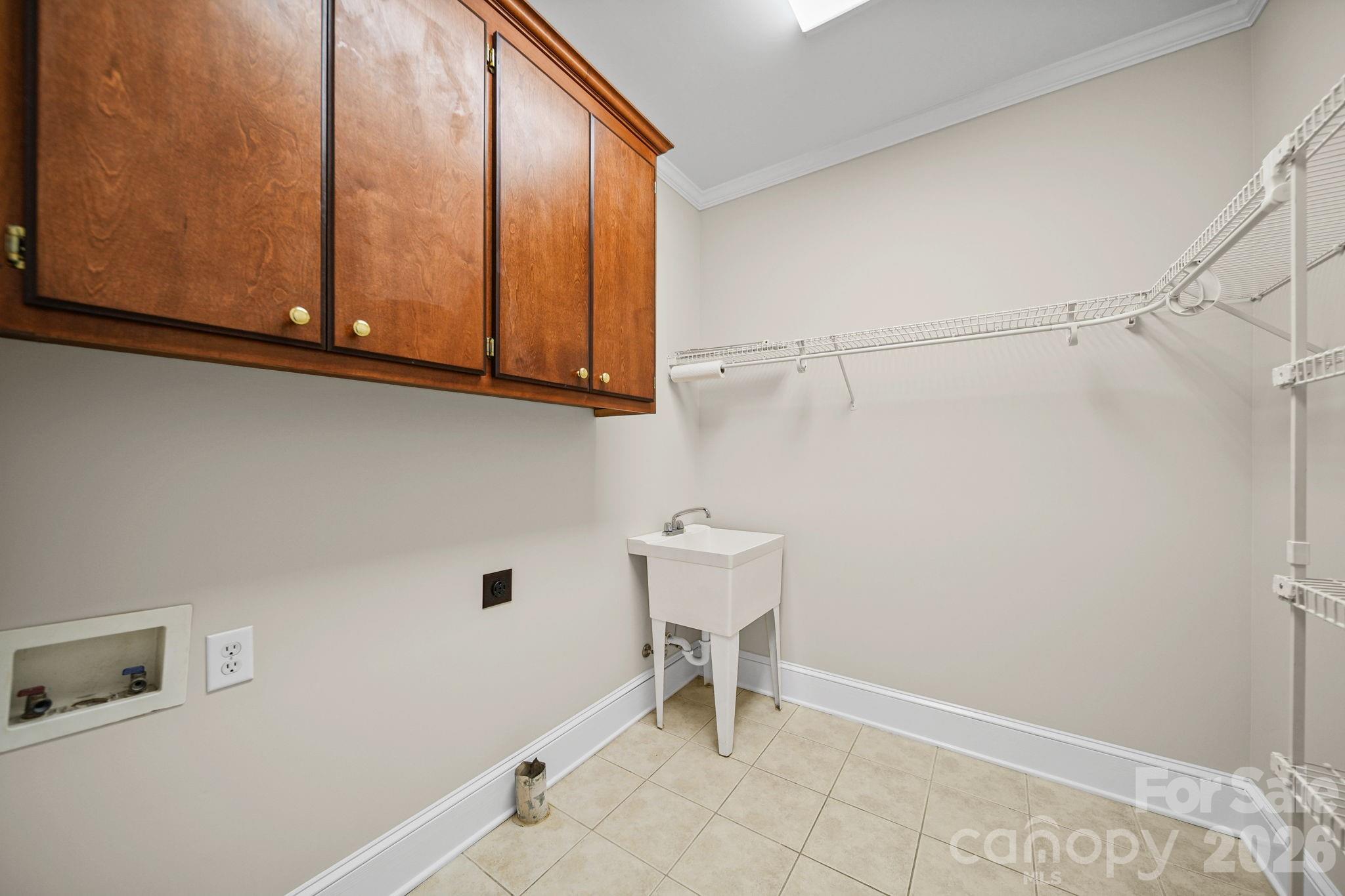 933 Allison Mews Place NW — Concord