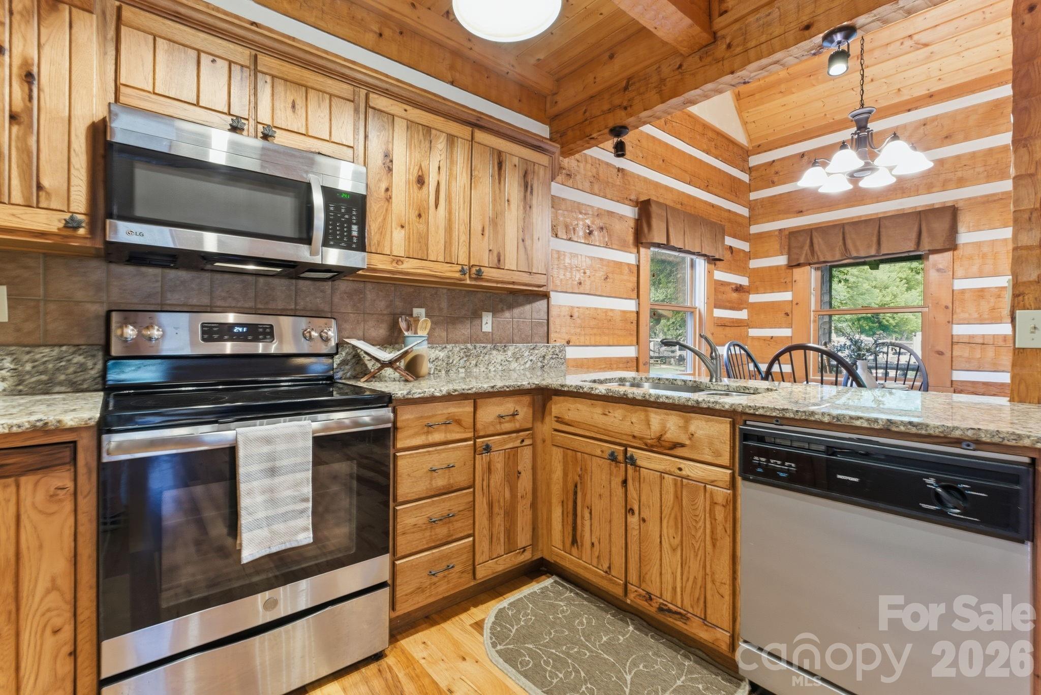 62 Rachels Circle — Maggie Valley