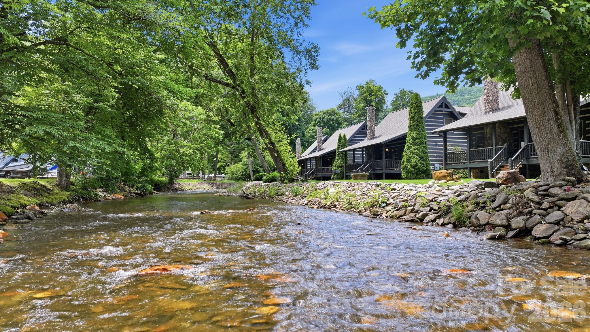 62 Rachels Circle — Maggie Valley