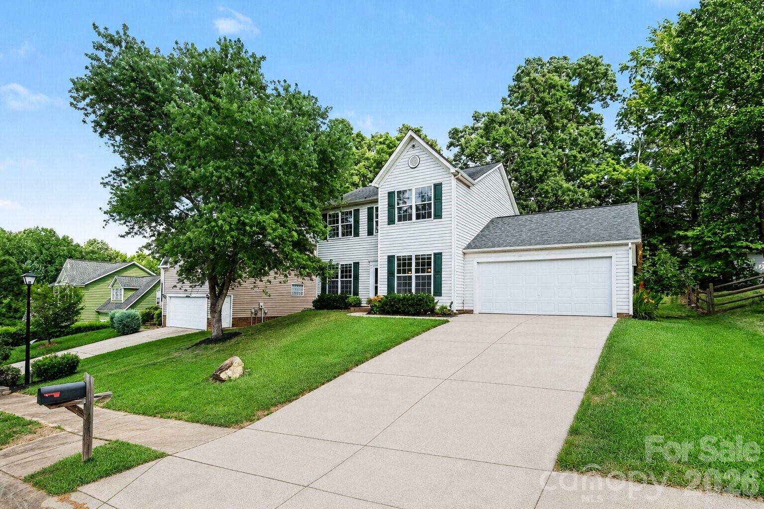 10422 Baskerville Avenue — Charlotte