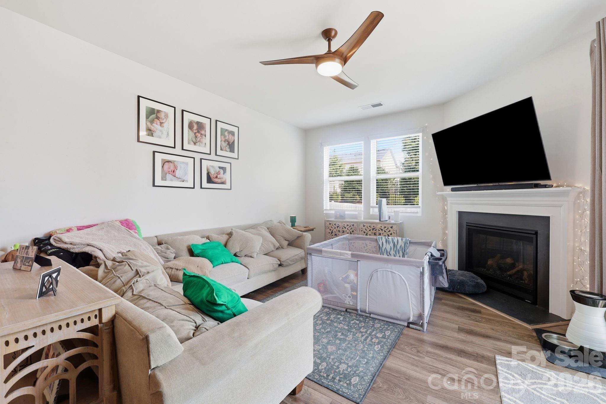 6523 Georgia Oak Road — Charlotte