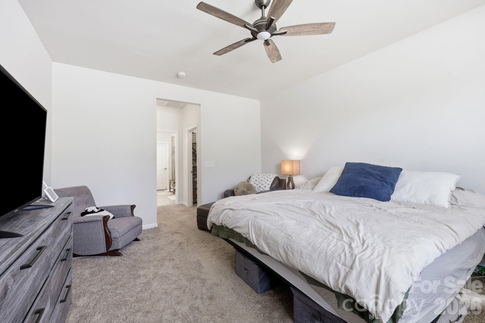 6523 Georgia Oak Road — Charlotte
