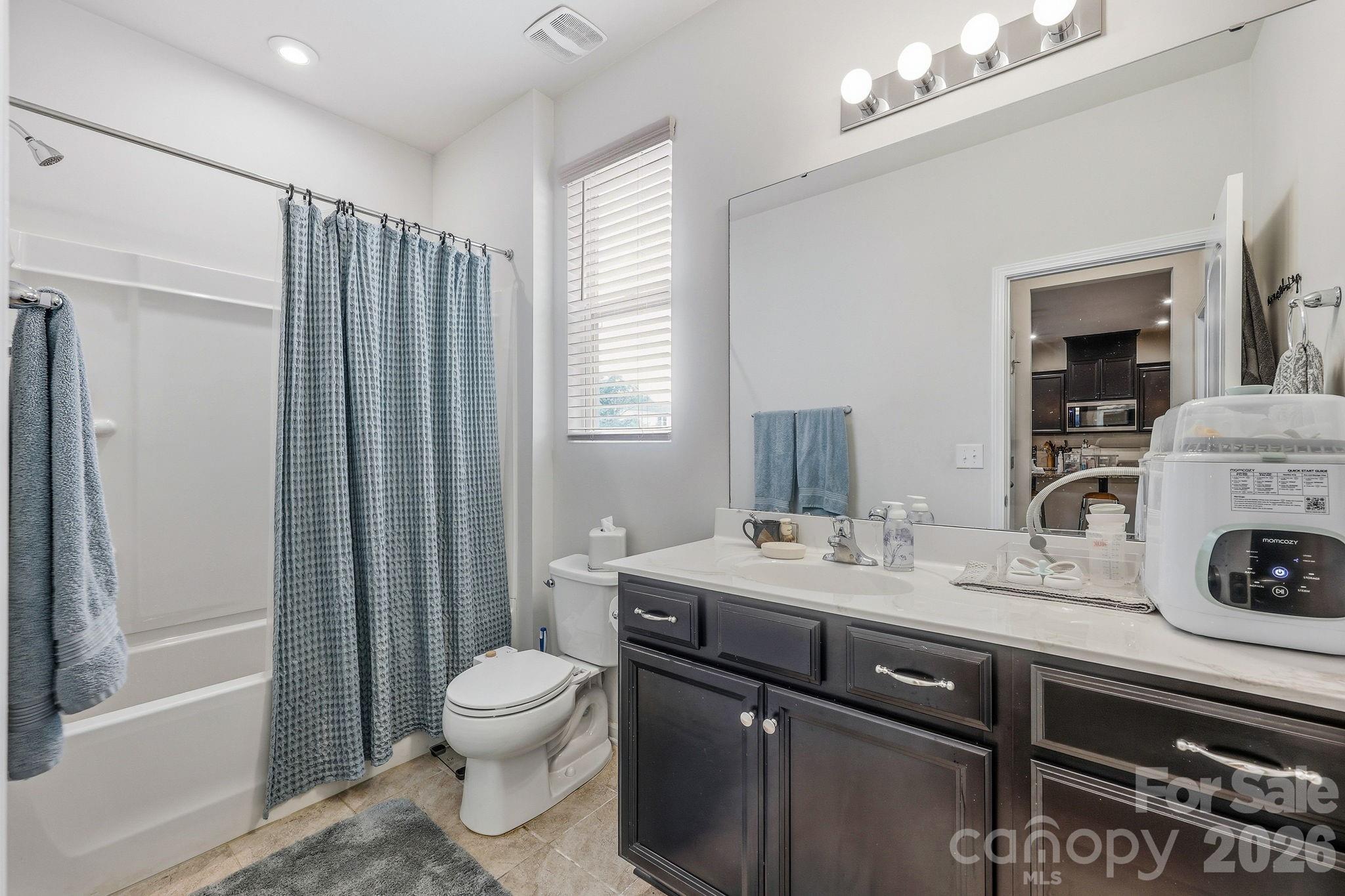 6523 Georgia Oak Road — Charlotte