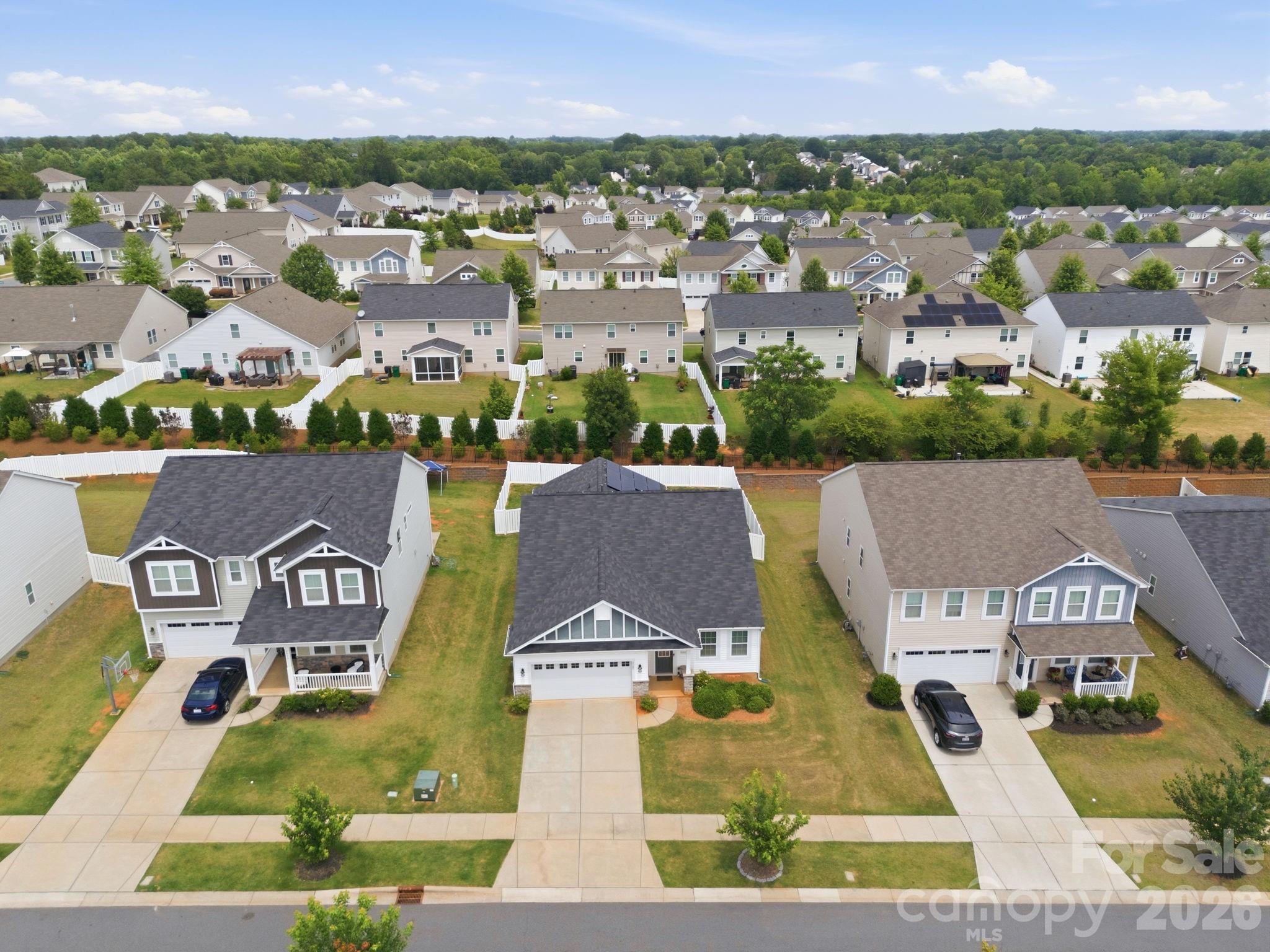 6523 Georgia Oak Road — Charlotte