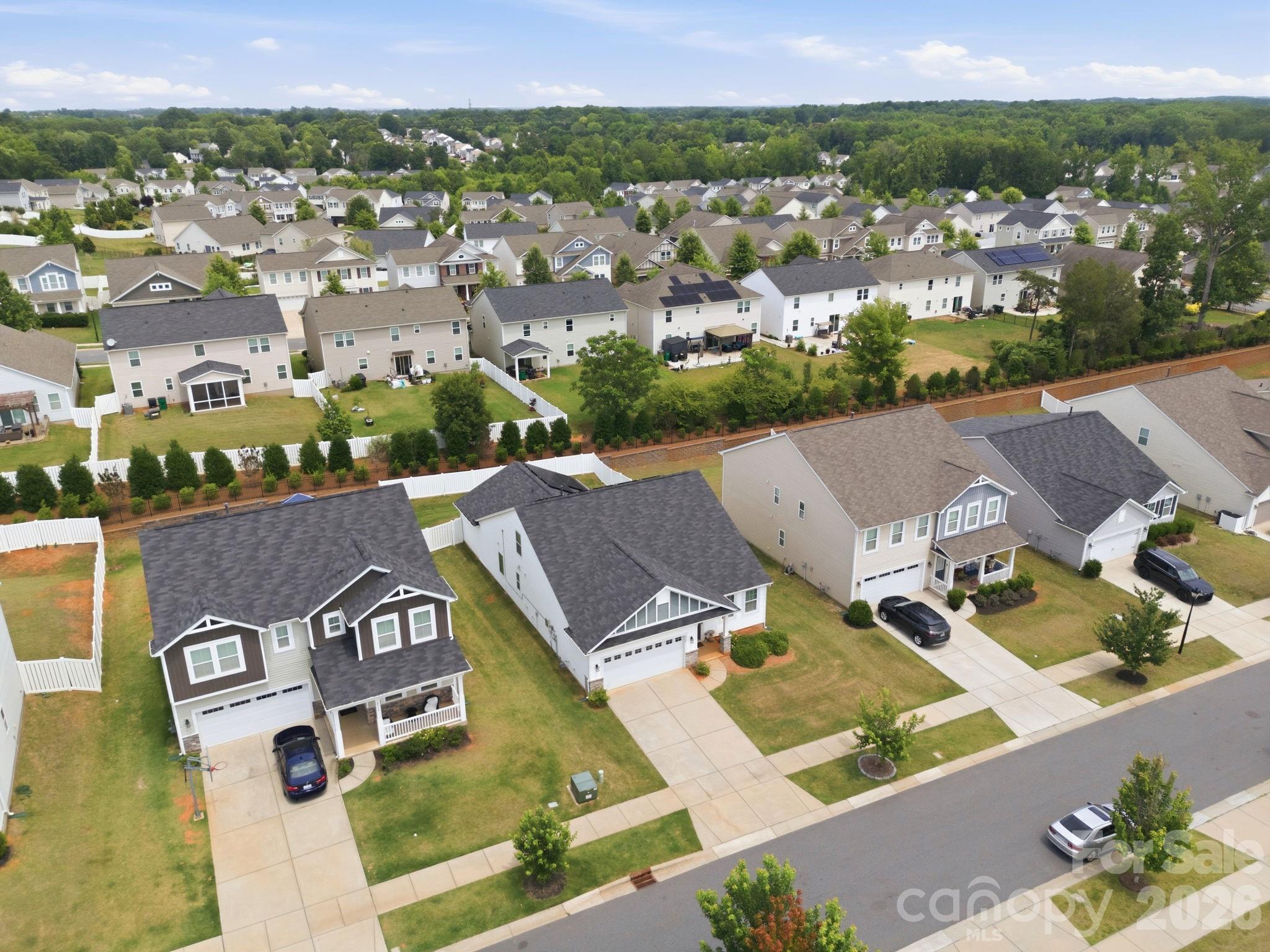 6523 Georgia Oak Road — Charlotte