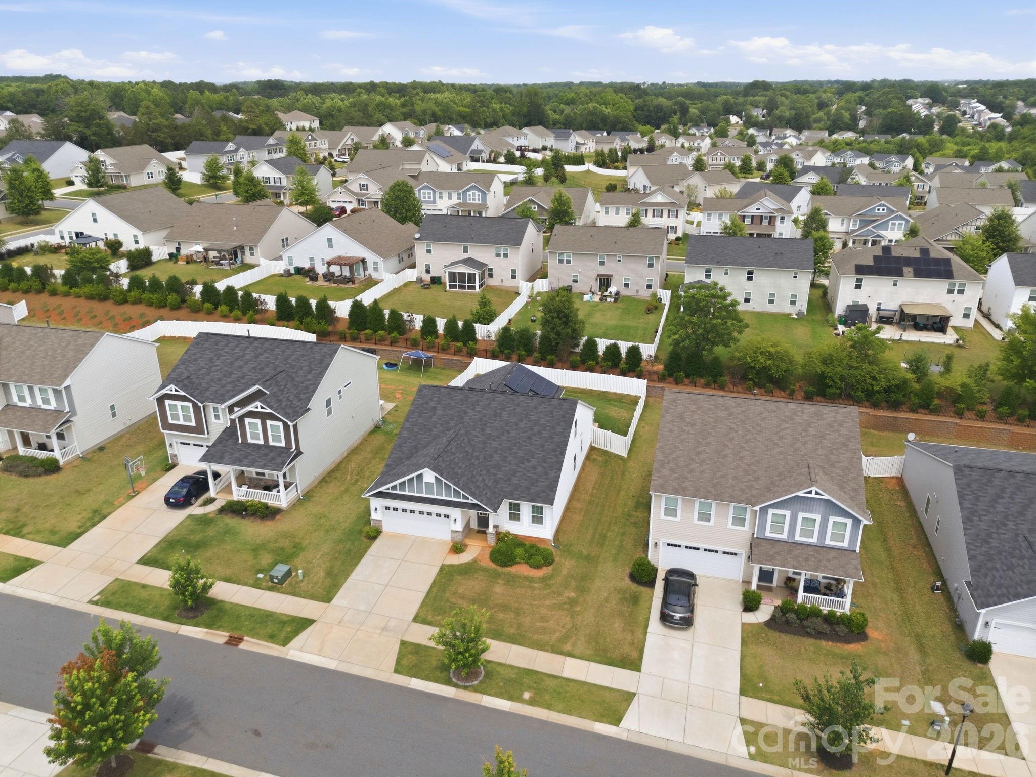 6523 Georgia Oak Road — Charlotte