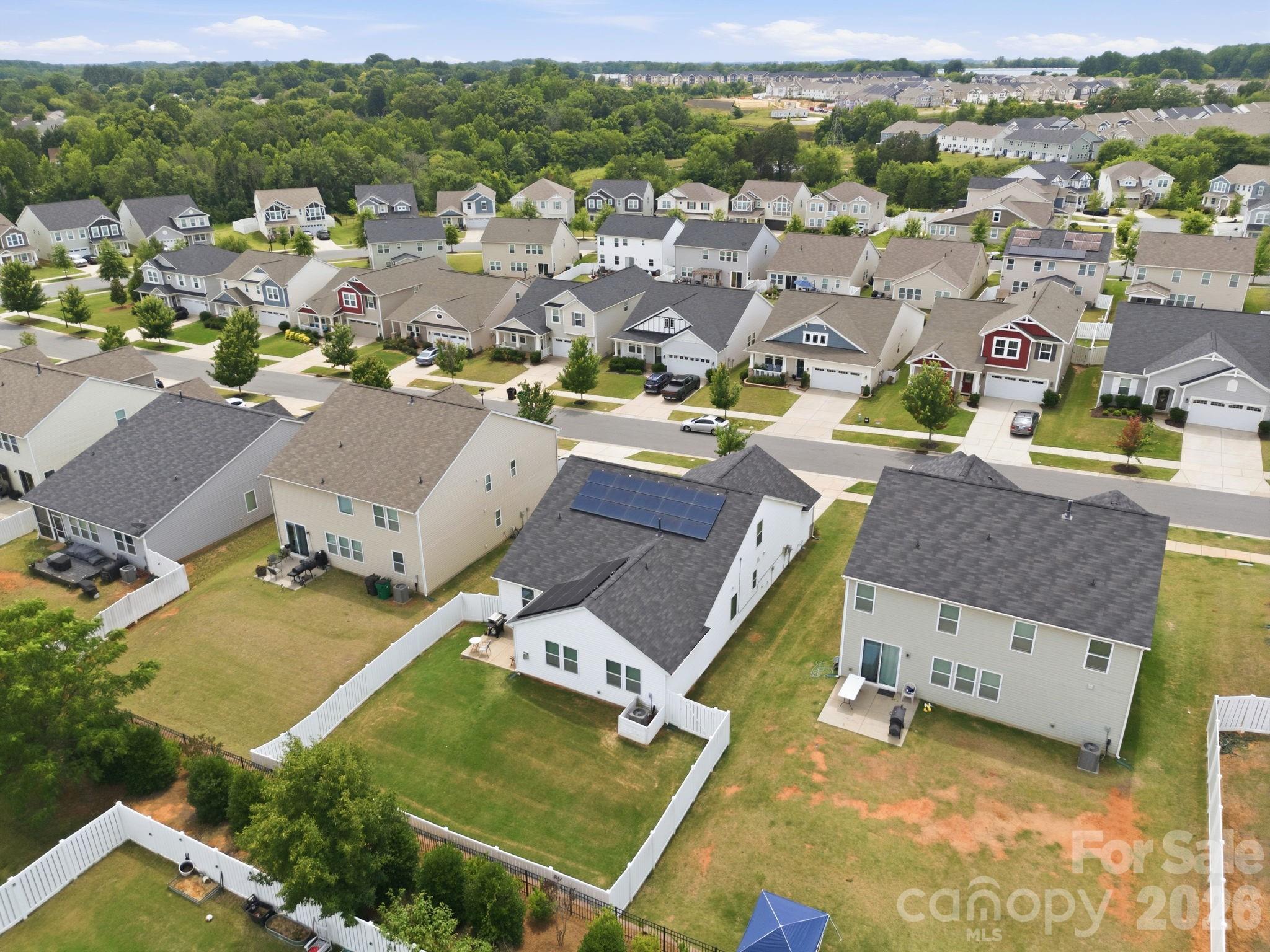 6523 Georgia Oak Road — Charlotte