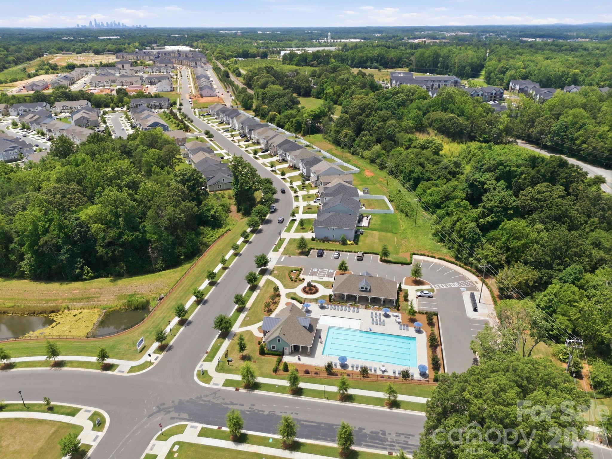 6523 Georgia Oak Road — Charlotte