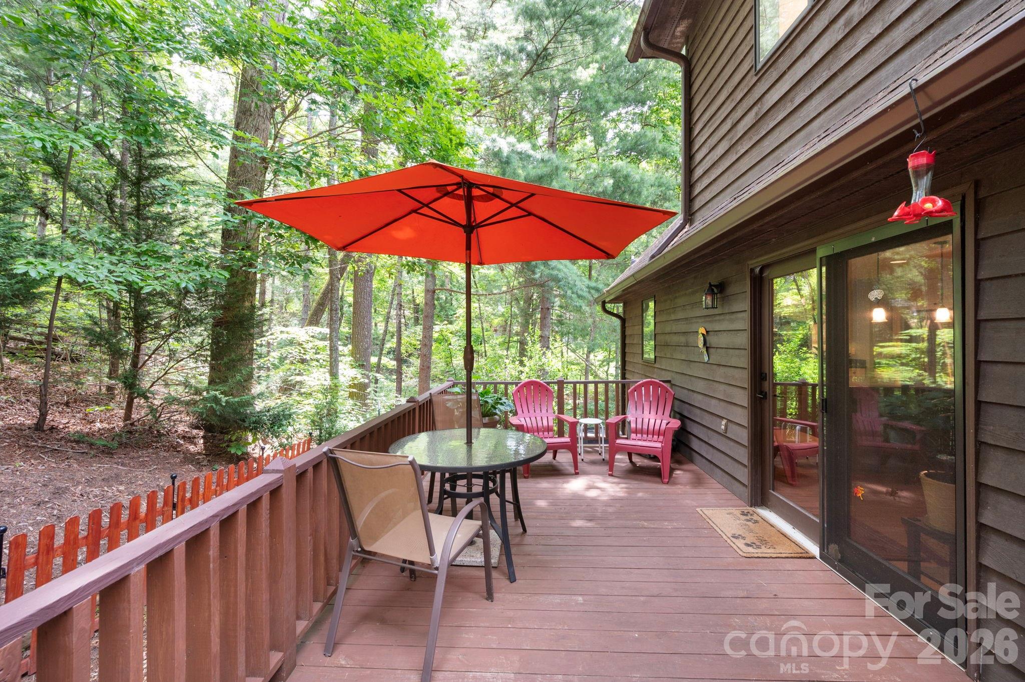 127 Woodburn Drive — Swannanoa