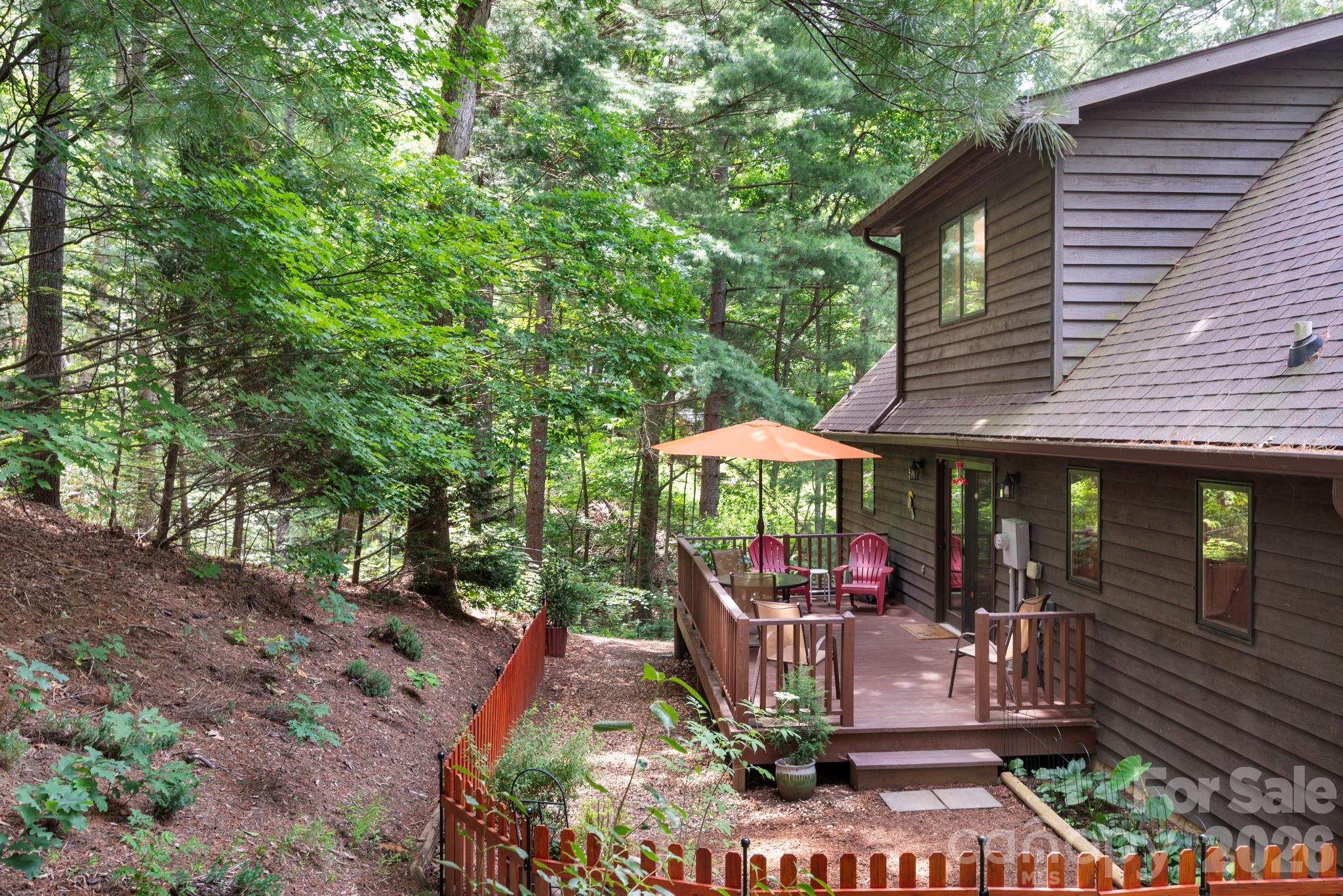 127 Woodburn Drive — Swannanoa
