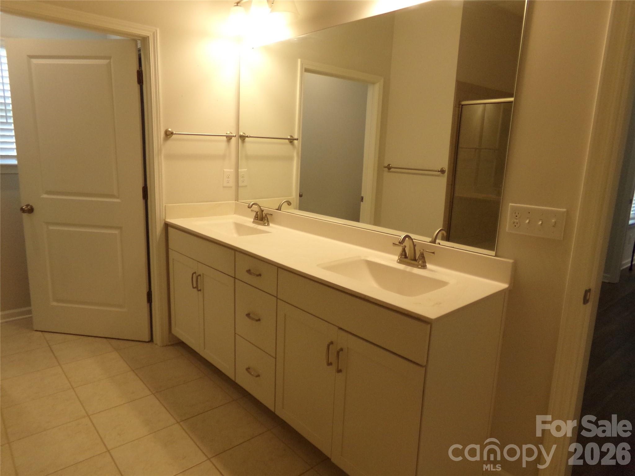 517 Ardsley Drive — Locust