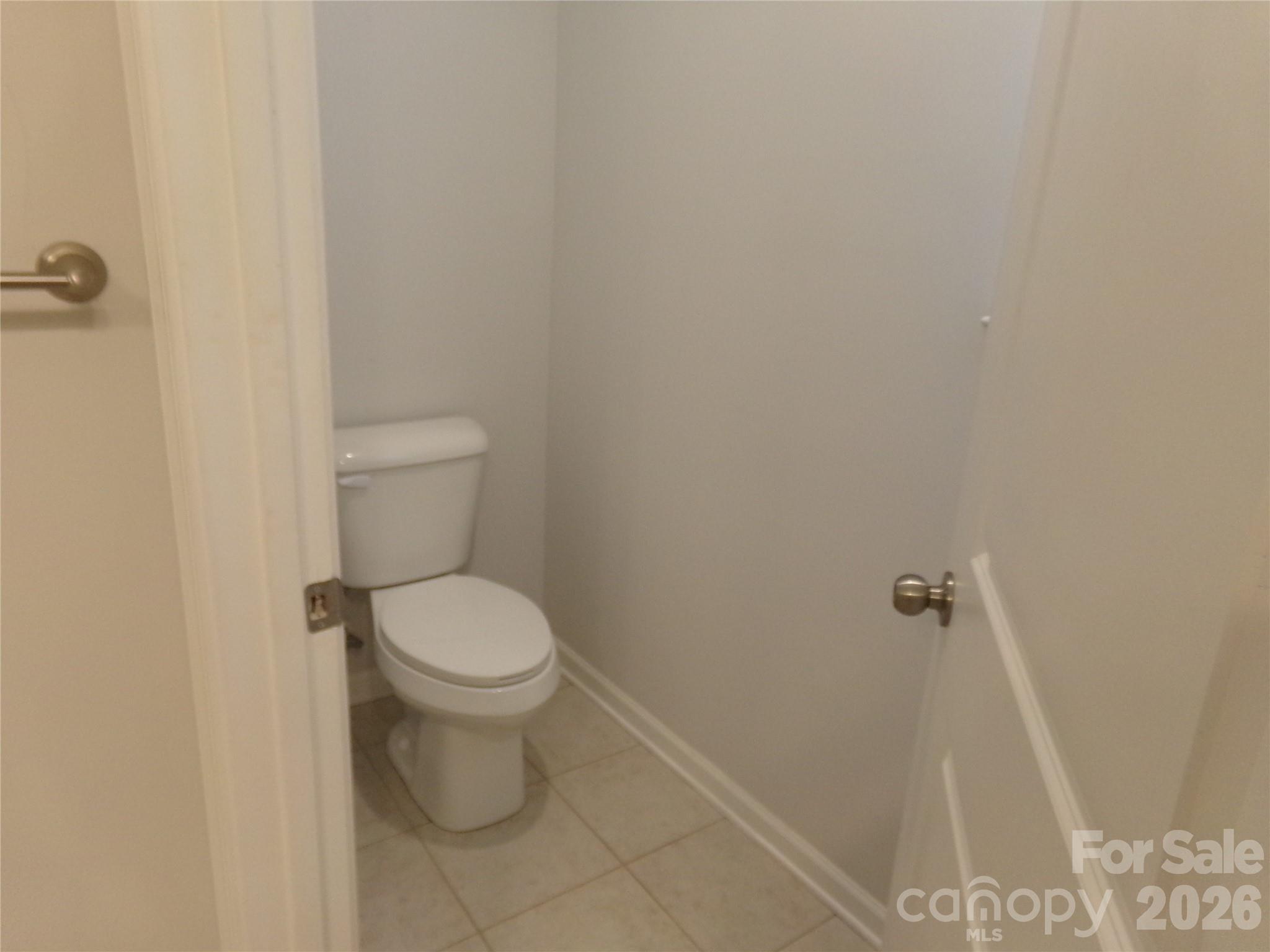 517 Ardsley Drive — Locust
