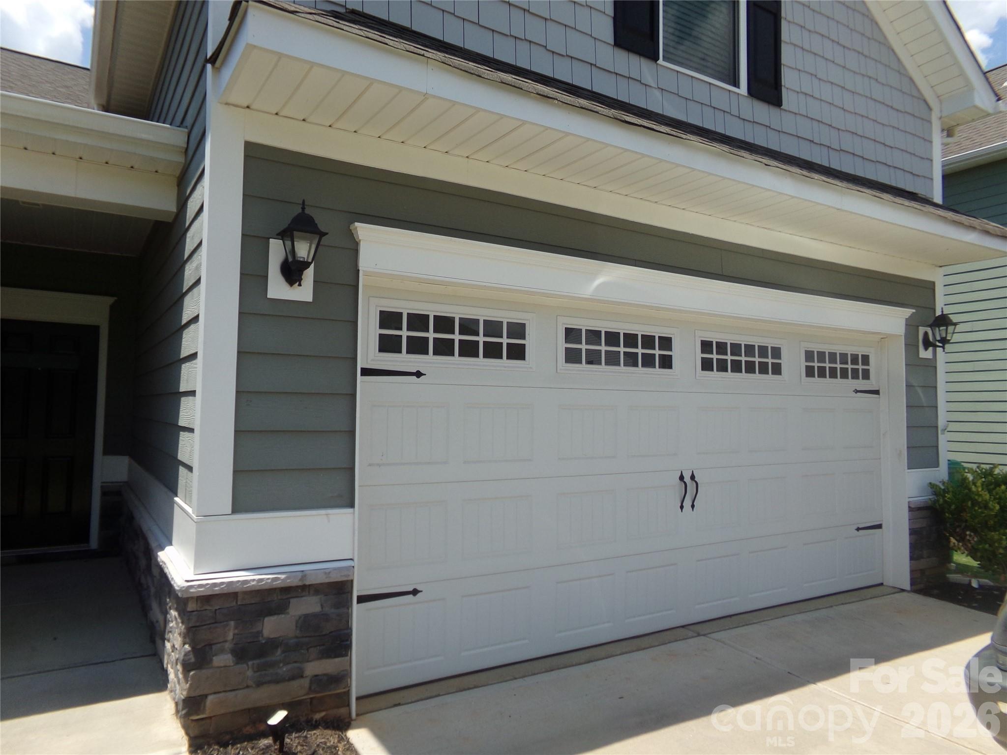 517 Ardsley Drive — Locust