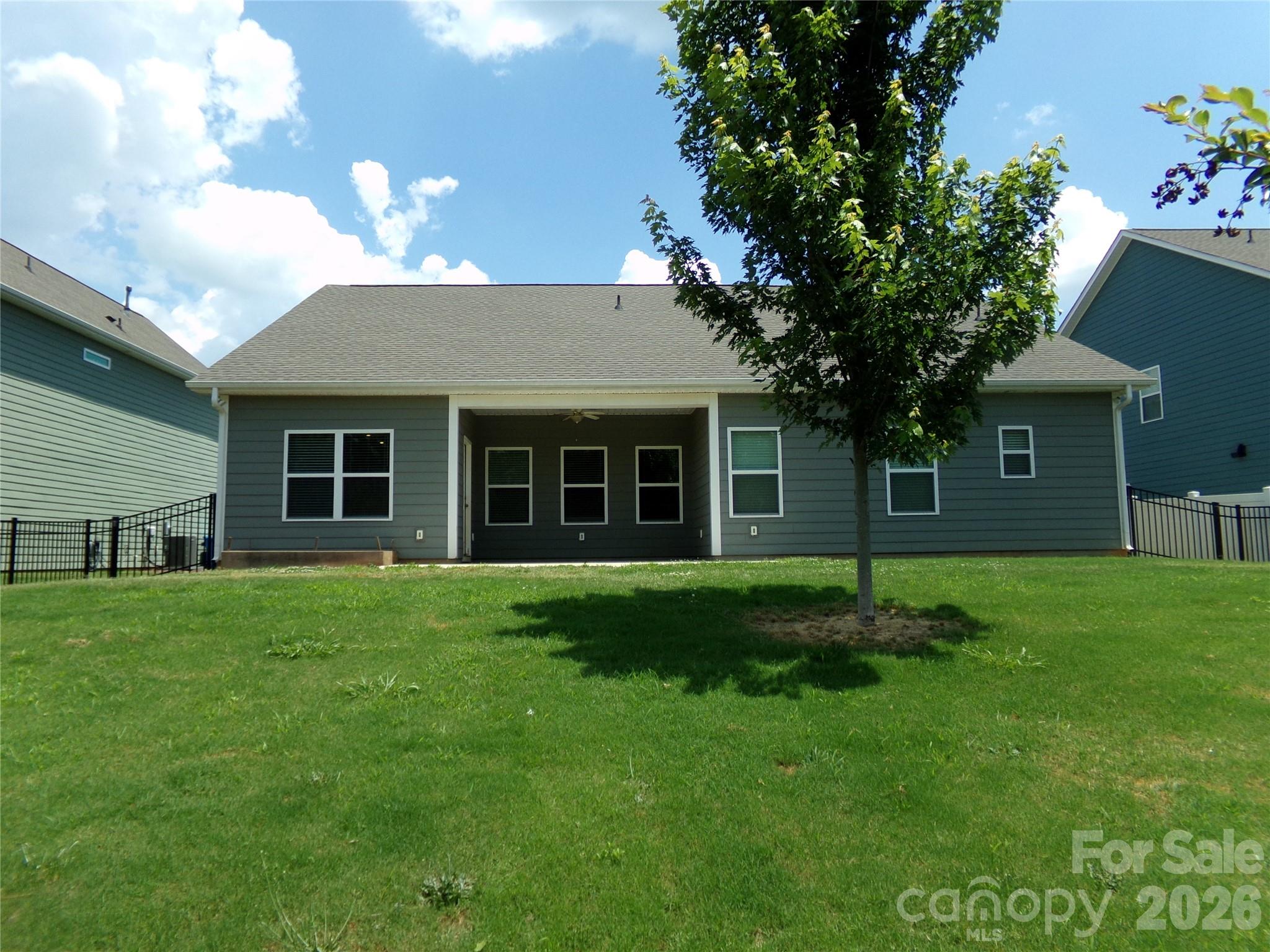517 Ardsley Drive — Locust
