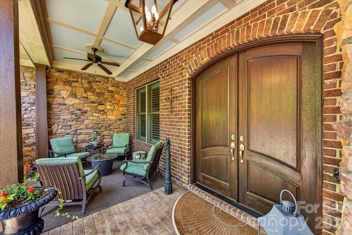 2702 Cecily Court — Waxhaw