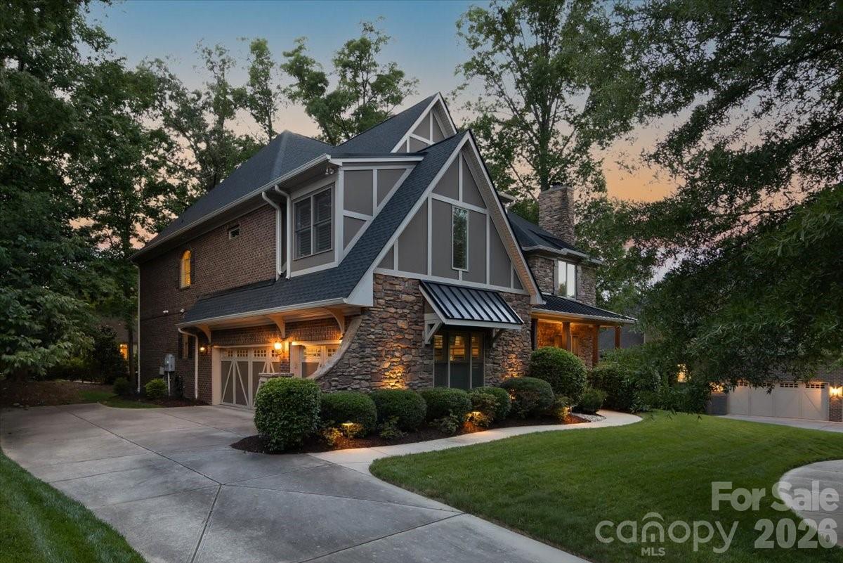 2702 Cecily Court — Waxhaw