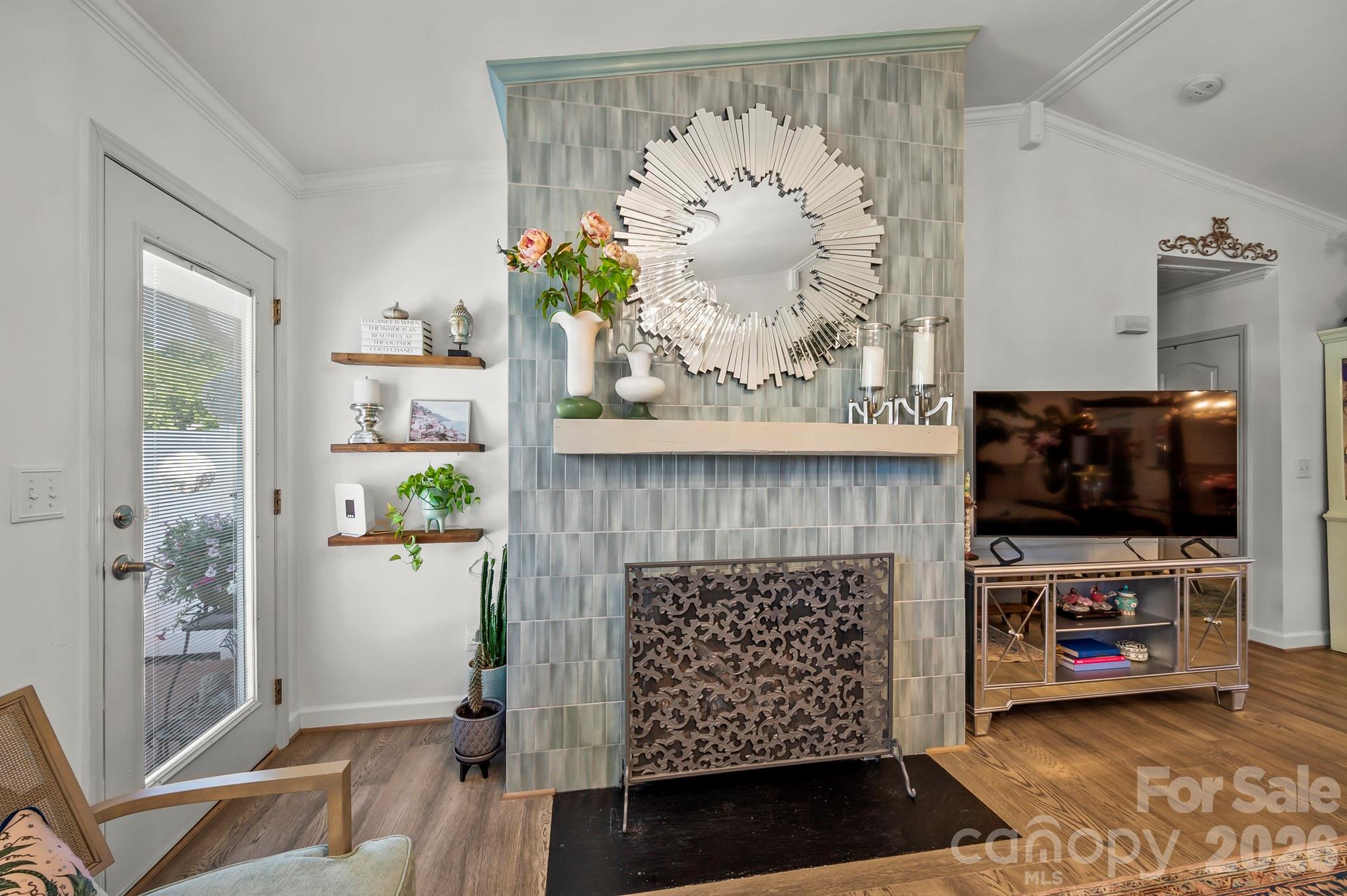 222 Troonsway Road — Winston Salem