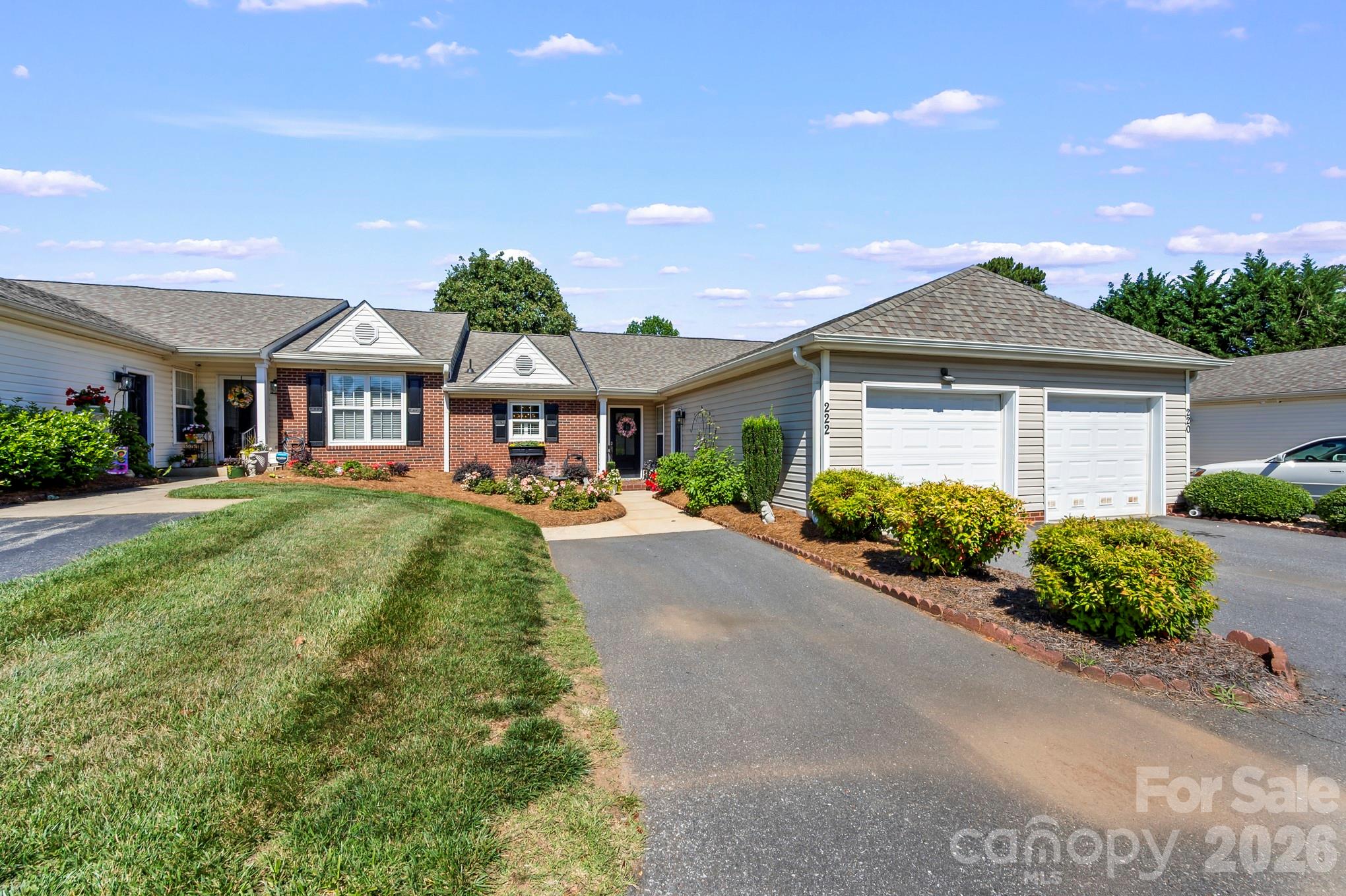 222 Troonsway Road — Winston Salem