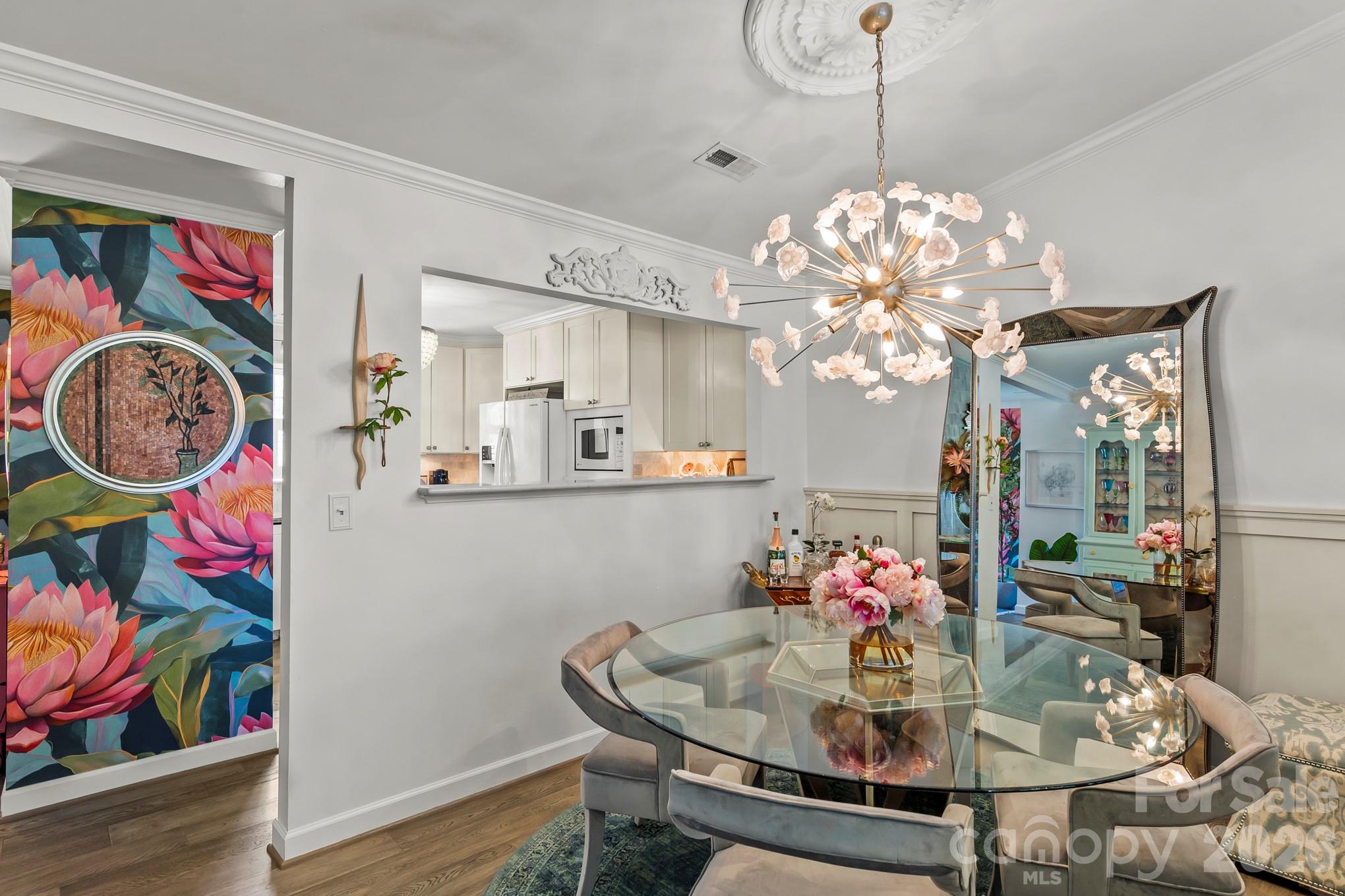 222 Troonsway Road — Winston Salem