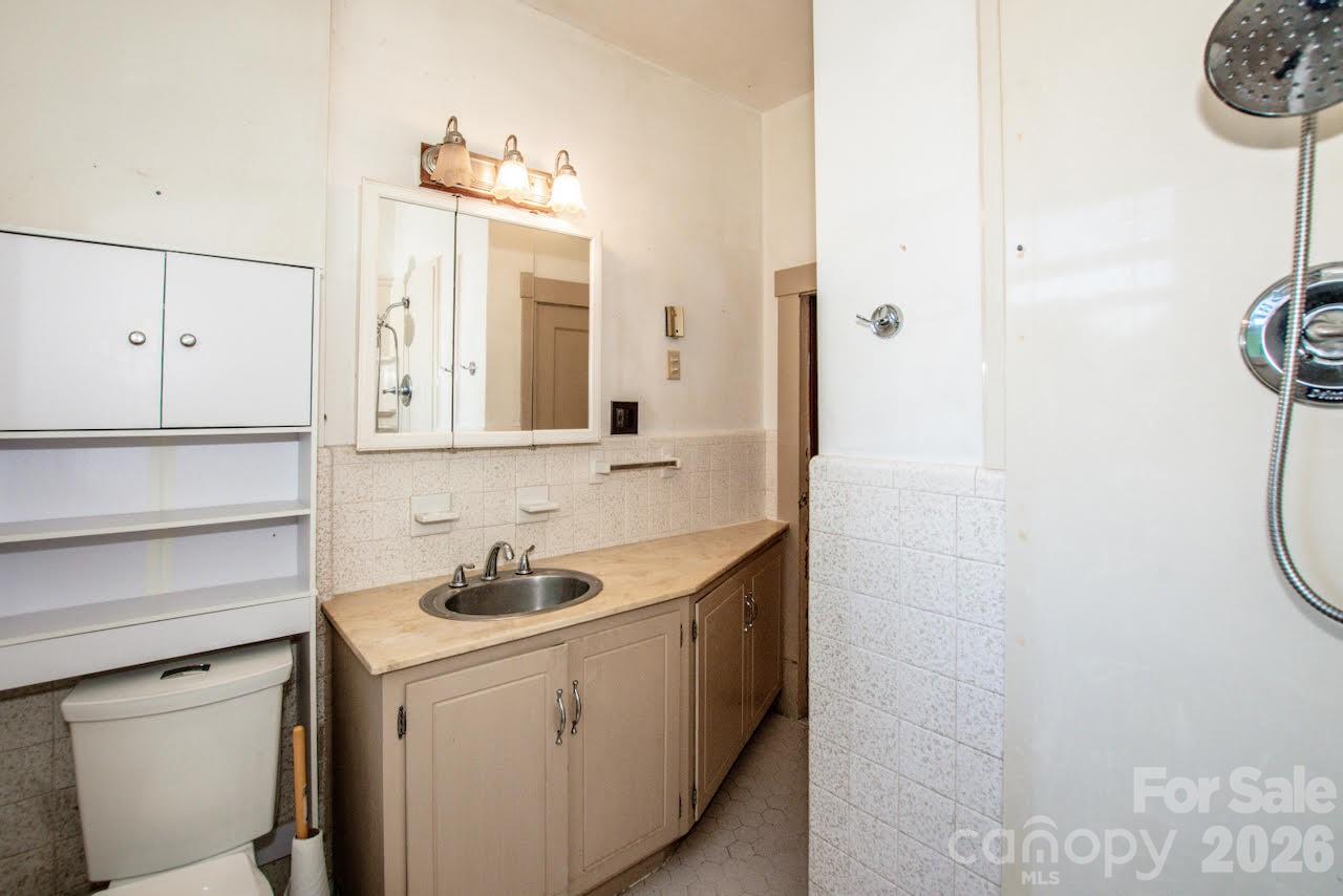 801 4th Street — Spencer