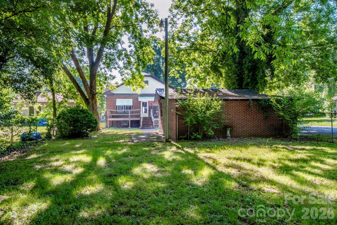 801 4th Street — Spencer