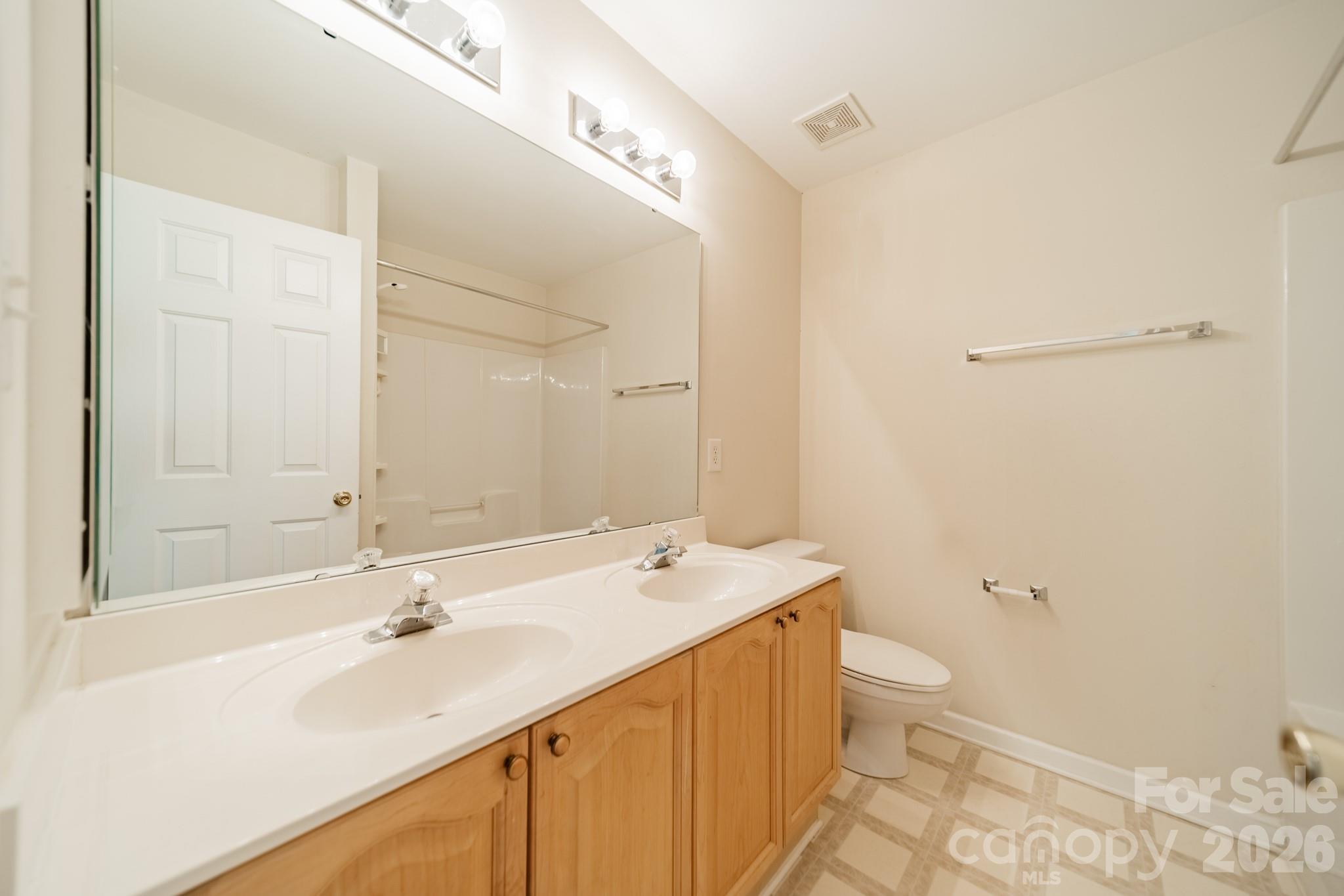 10805 Wilklee Drive — Charlotte