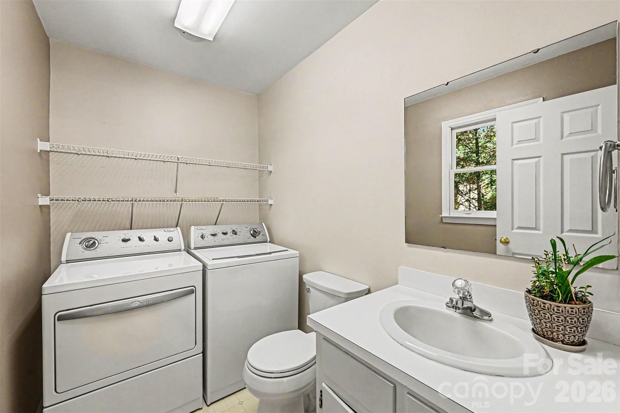 9624 Forest Drive — Charlotte