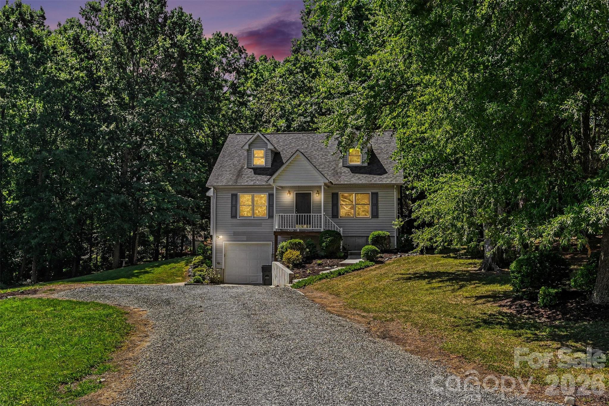 9624 Forest Drive — Charlotte